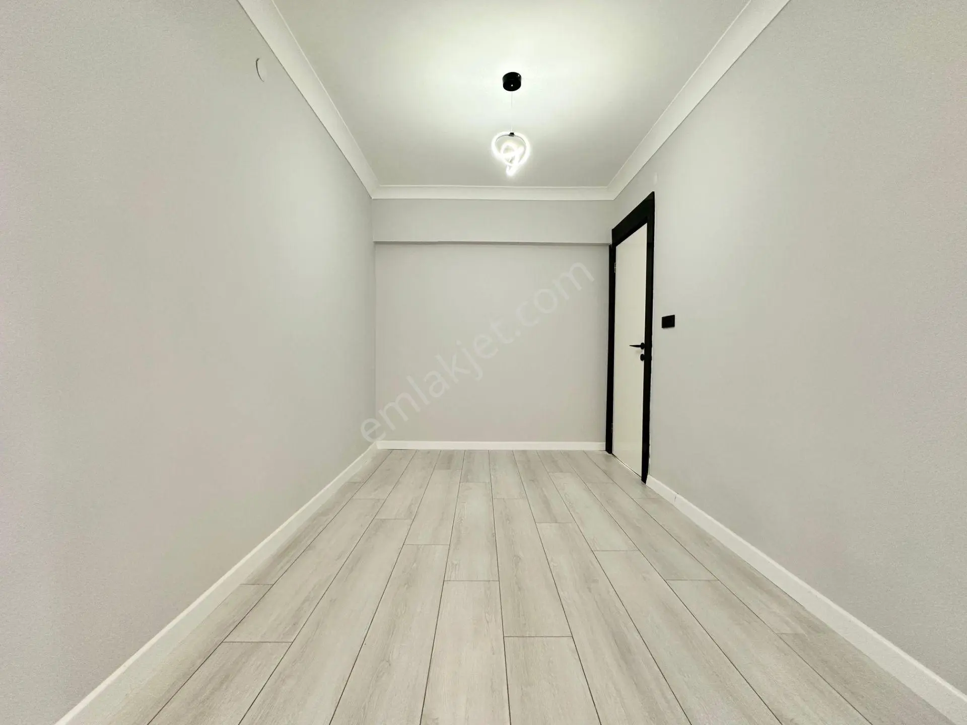 ꧁ay Emlaktan꧂akçay Merkezde Denize 100 Mt Bahçe Kullanımlı Satılık 2+1 İçi Yapılı Daire — fotoğraf 17