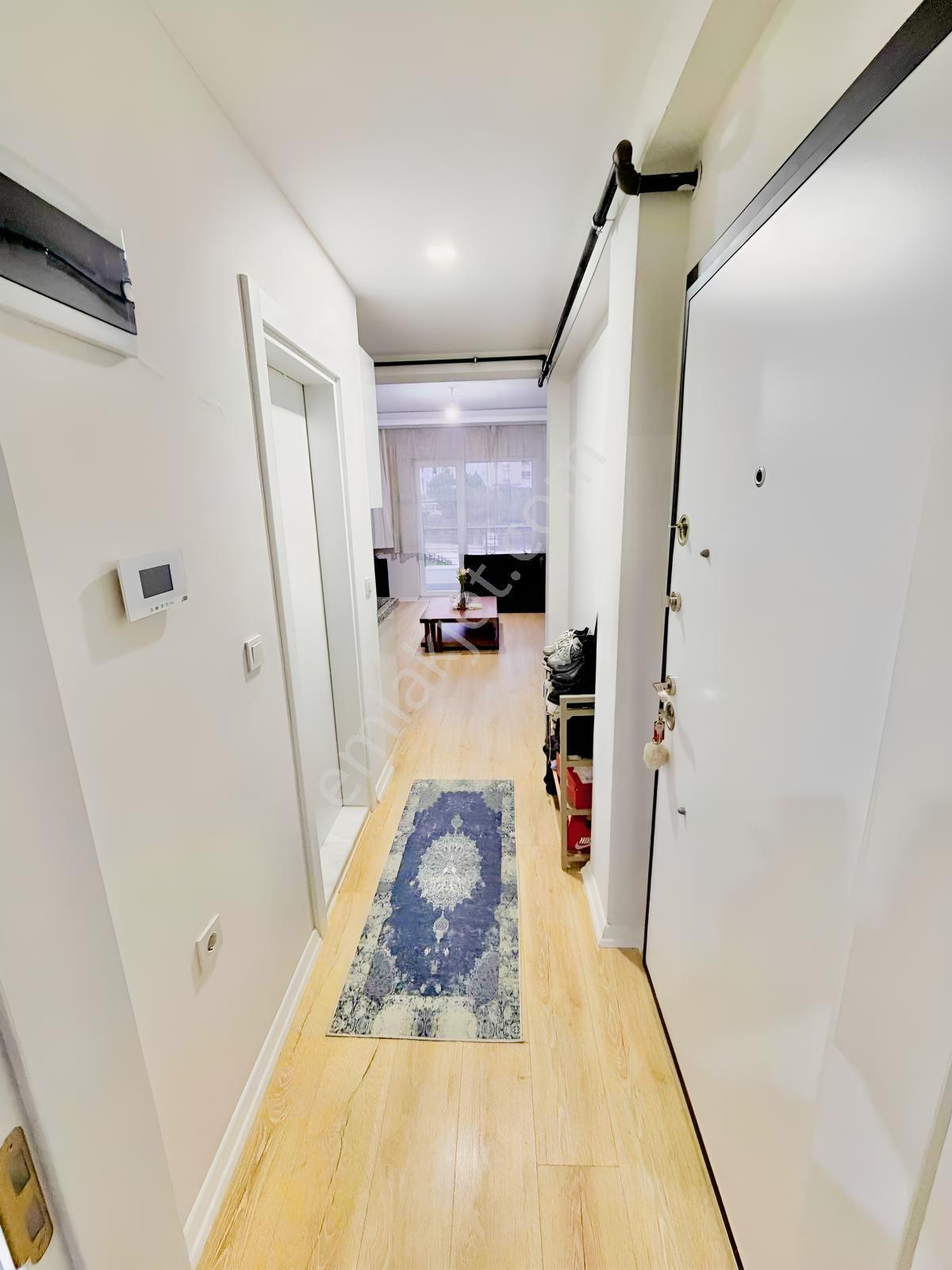 Biensden Hamitlerde Satılık Eşyalı 1+1 Daire — fotoğraf 12