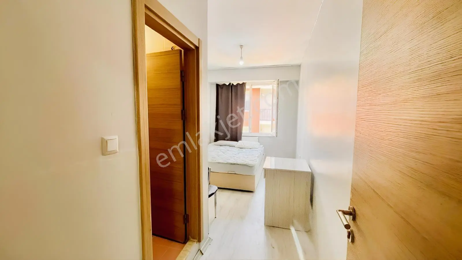 Rw Lıfe// Aöf Arkası Akıcı Sokakta Satılık Yatırımlık 2+1 Daire — fotoğraf 4