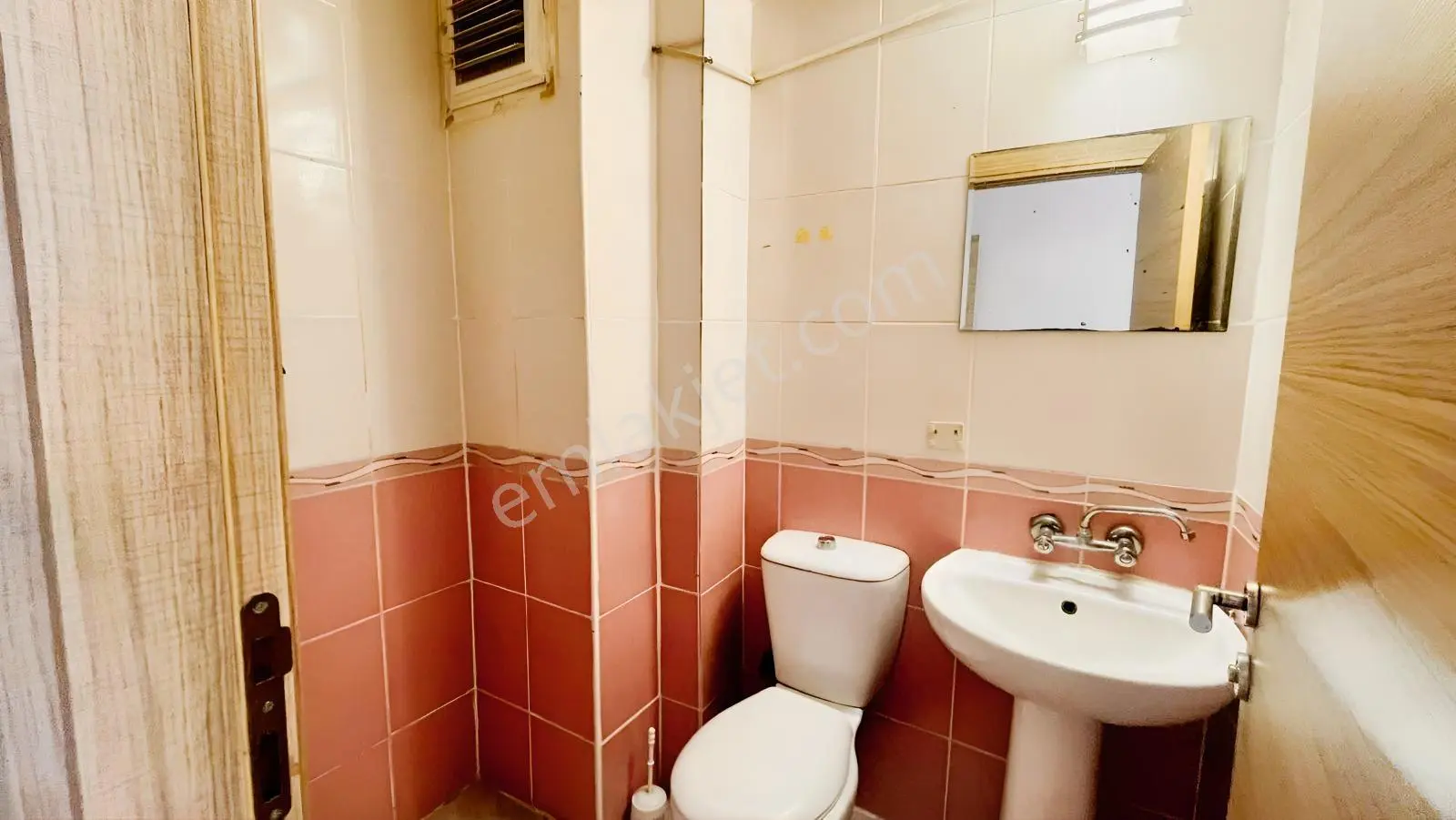 Rw Lıfe// Aöf Arkası Akıcı Sokakta Satılık Yatırımlık 2+1 Daire — fotoğraf 6