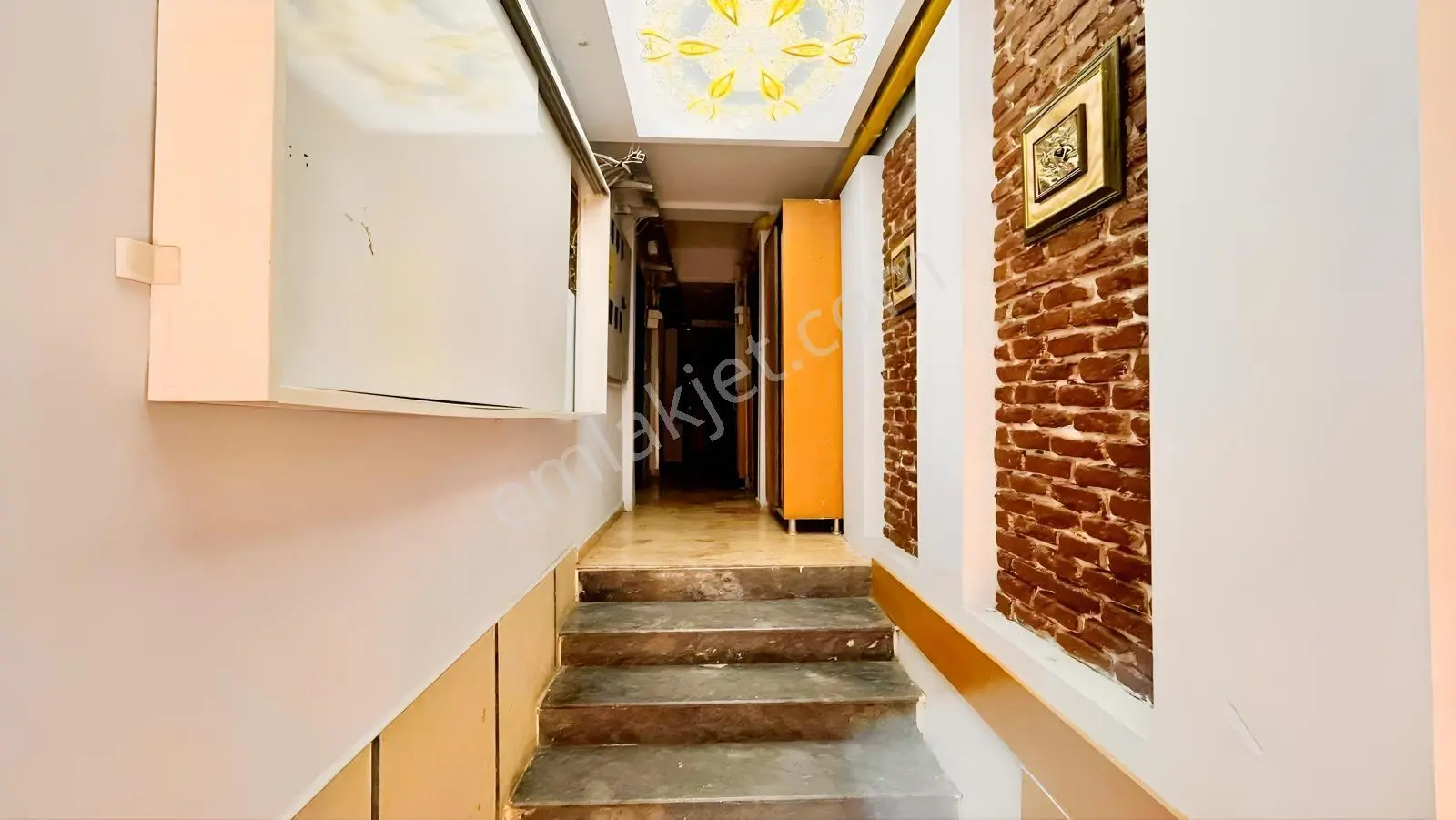 Rw Lıfe// Aöf Arkası Akıcı Sokakta Satılık Yatırımlık 2+1 Daire — fotoğraf 14