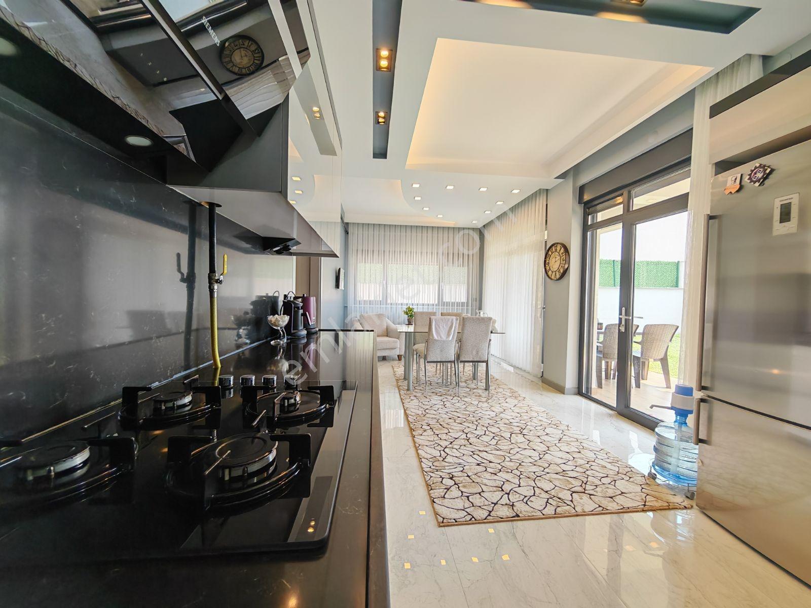 Rw Lıfe//çankaya Mh Müstakil Bahçeli 3+1 Satılık Villa — fotoğraf 12
