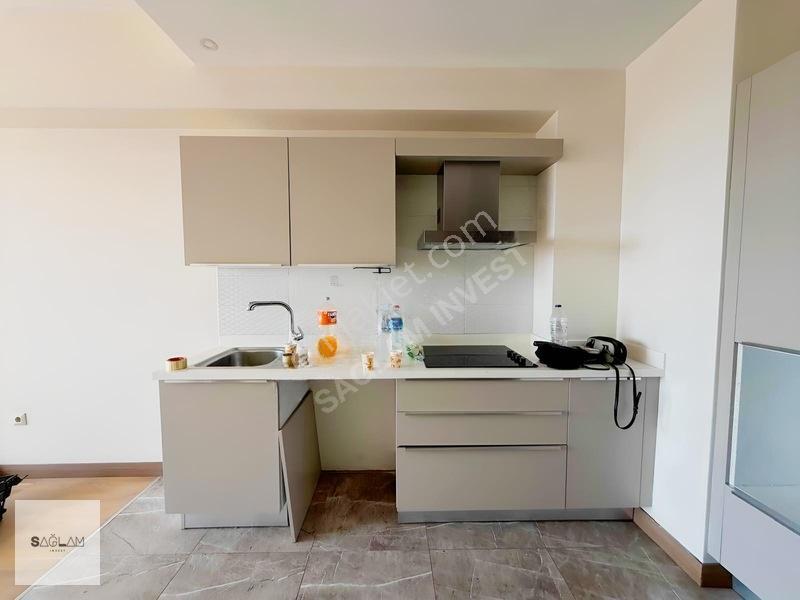 Brooklyn Park'ta 1+1 Havuza Cephe Fırsat Daire — fotoğraf 6