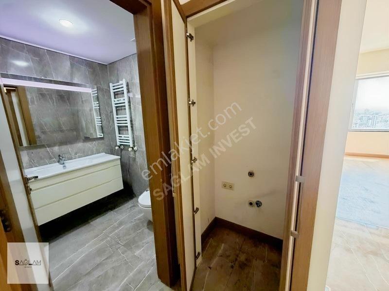 Brooklyn Park'ta 1+1 Havuza Cephe Fırsat Daire — fotoğraf 10