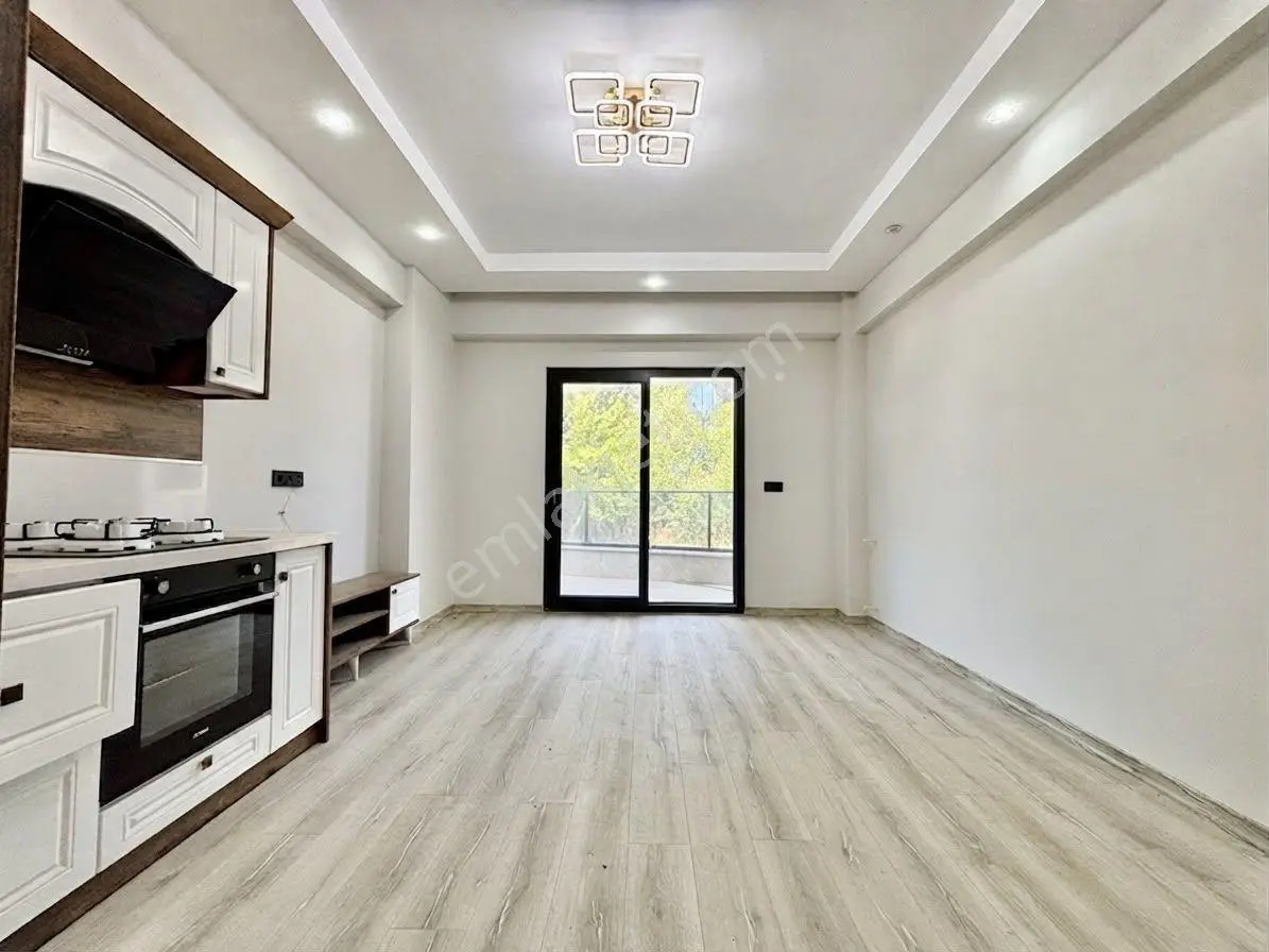 ꧁ay Emlaktan꧂oksijen Deposu Zeytinli'de Müstakil Tadında Kapalı Otoparklı Satılık 2+1 Lüks Daire — fotoğraf 8