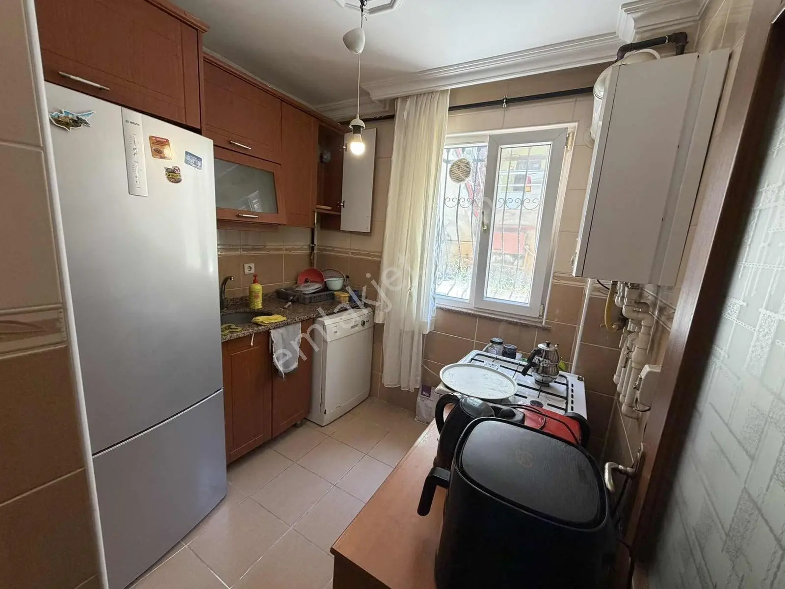 Ataşehir Kayışdağı Satılık 1+1, Bahçe Kullanımlı, Kapalı Mutfak — fotoğraf 9