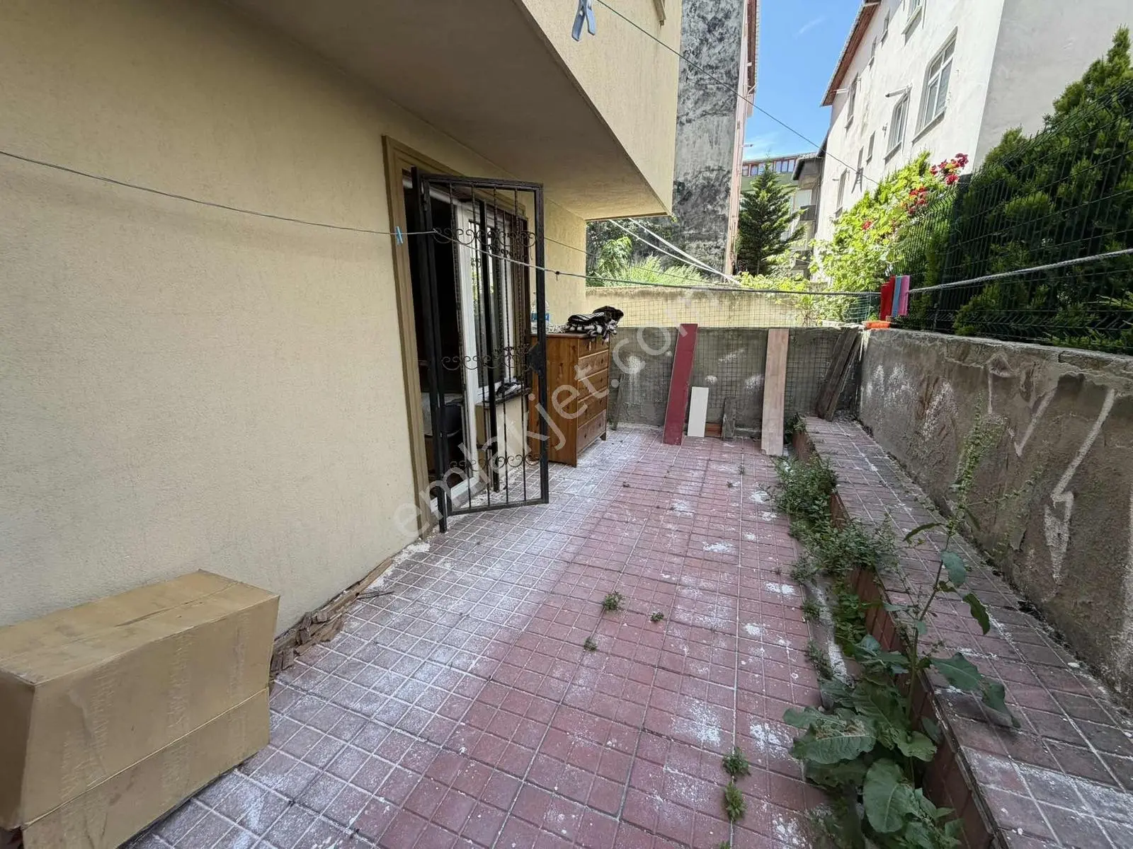 Ataşehir Kayışdağı Satılık 1+1, Bahçe Kullanımlı, Kapalı Mutfak — fotoğraf 11