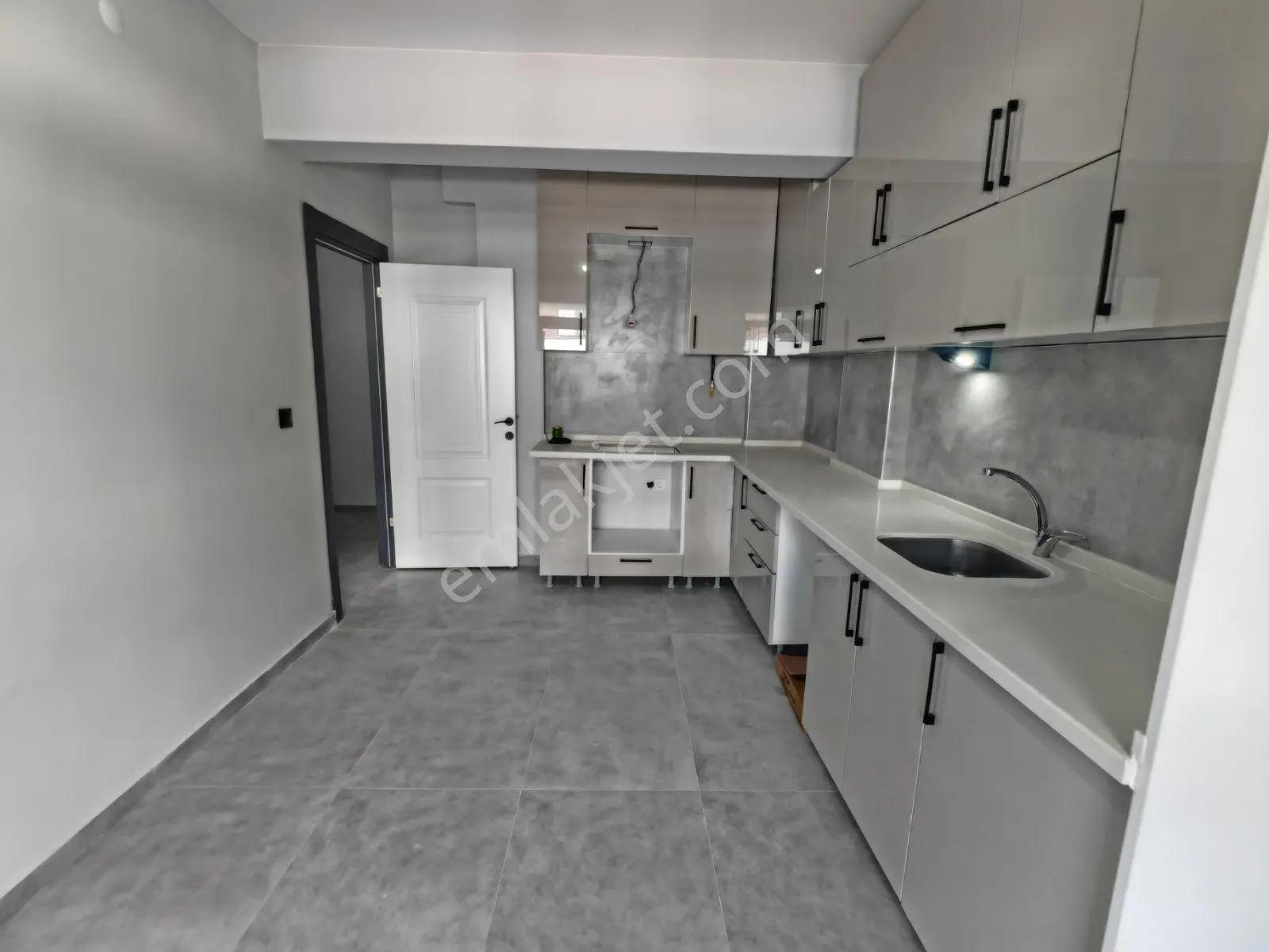 Rw Lıfe//çamlıca Mahallesi Serdar Sk 4+1 Dubleks Satılık Daire — fotoğraf 12