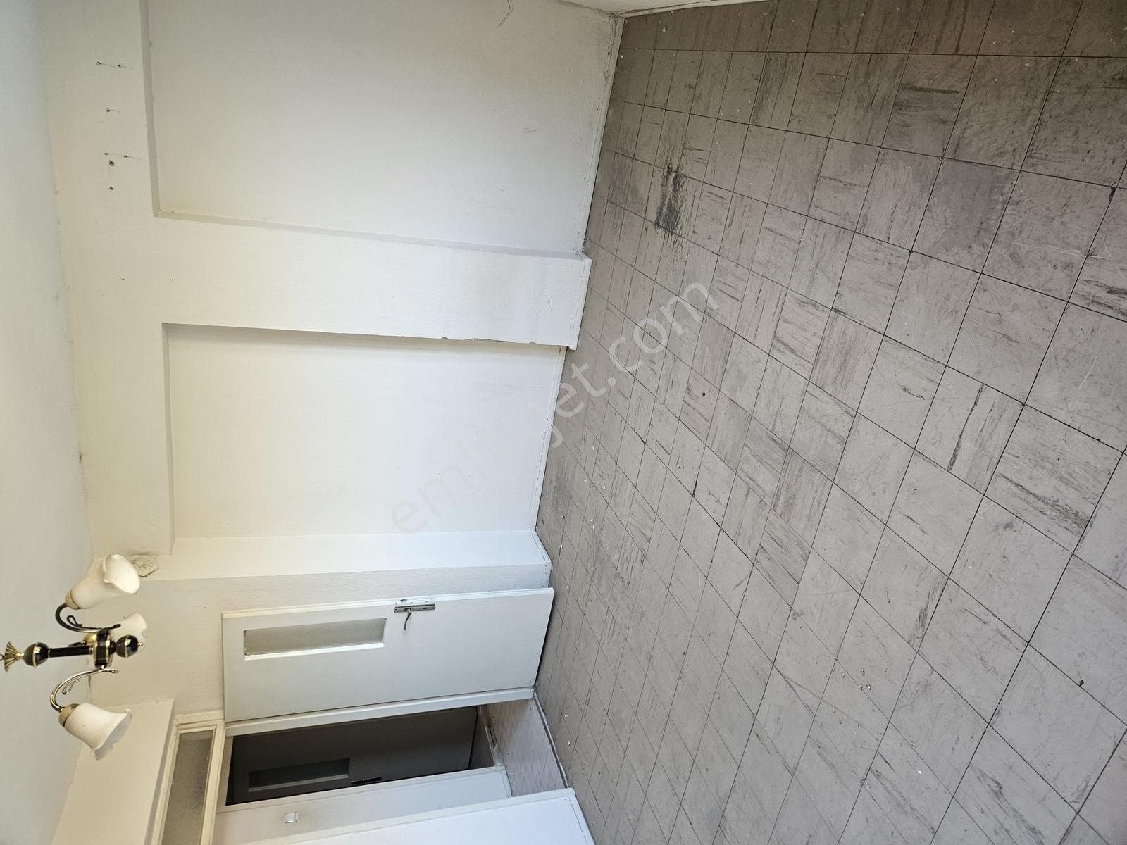 Gazi Okulu Karşısı Satılık 3+1 Daire — fotoğraf 5