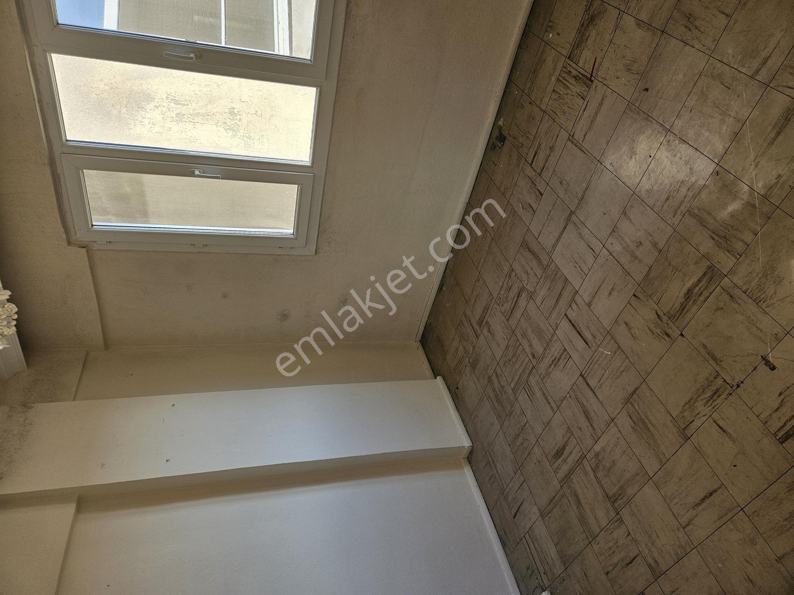 Gazi Okulu Karşısı Satılık 3+1 Daire — fotoğraf 12