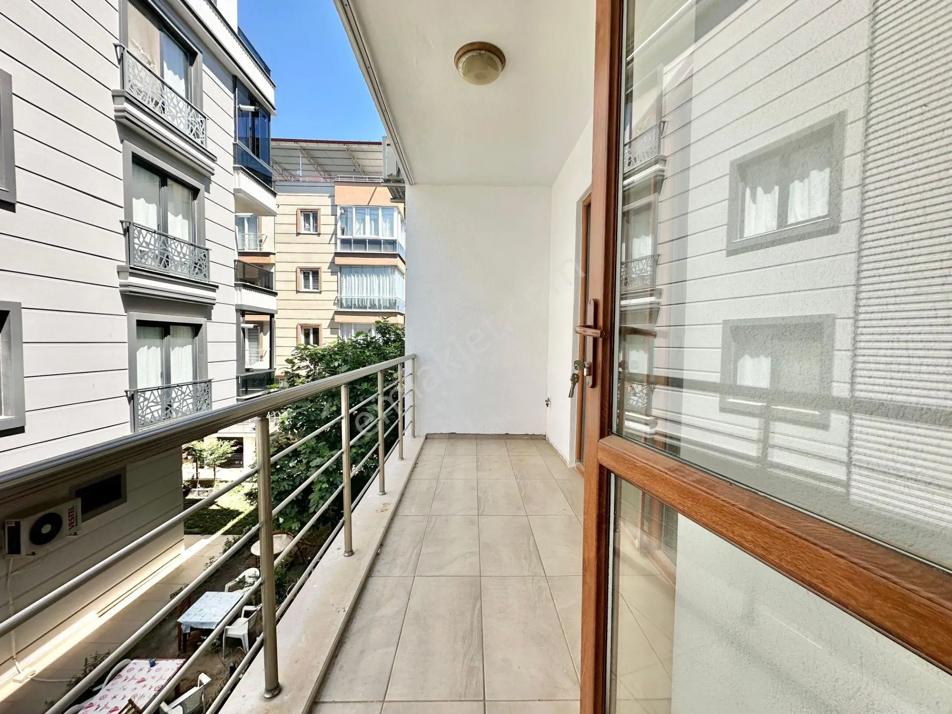 ꧁ay Emlaktan꧂akçay'da Muhteşem Konumlu Arakat Asansörlü Geniş Balkonlu Satılık 1+1 Daire — fotoğraf 10