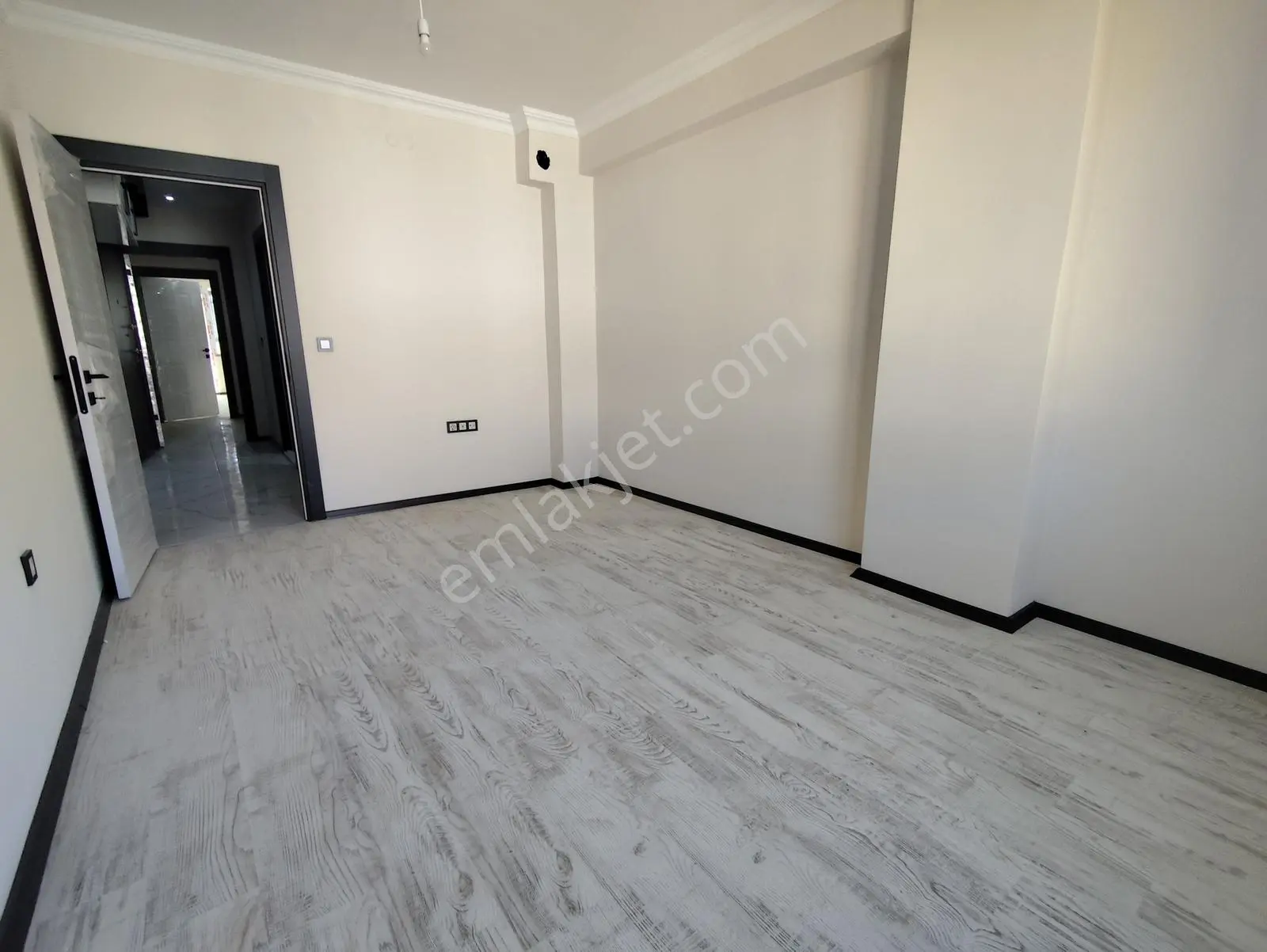 Rw Lıfe // Emek Mah. Ertaş Tramvay Durağı Yanı Satılık 1+1 Daire — fotoğraf 22