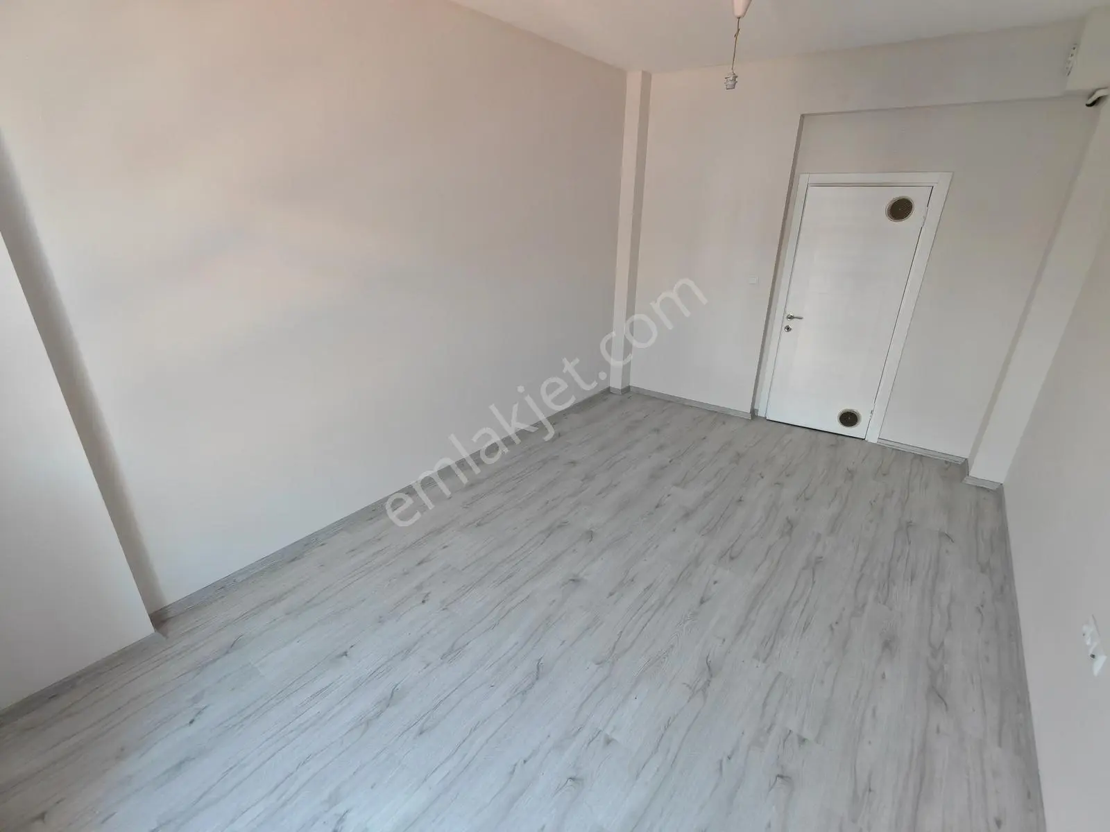 Rw Lıfe// İstiklal Mah. Esen Sokakta Satılık 4+1 Dubleks Daire — fotoğraf 9