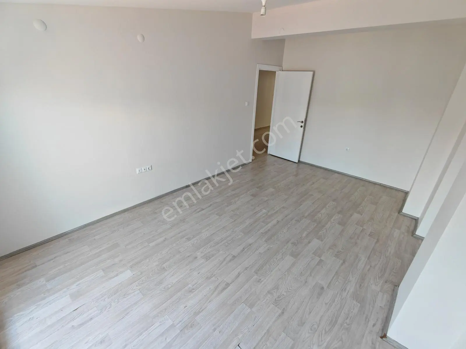 Rw Lıfe// İstiklal Mah. Esen Sokakta Satılık 4+1 Dubleks Daire — fotoğraf 25