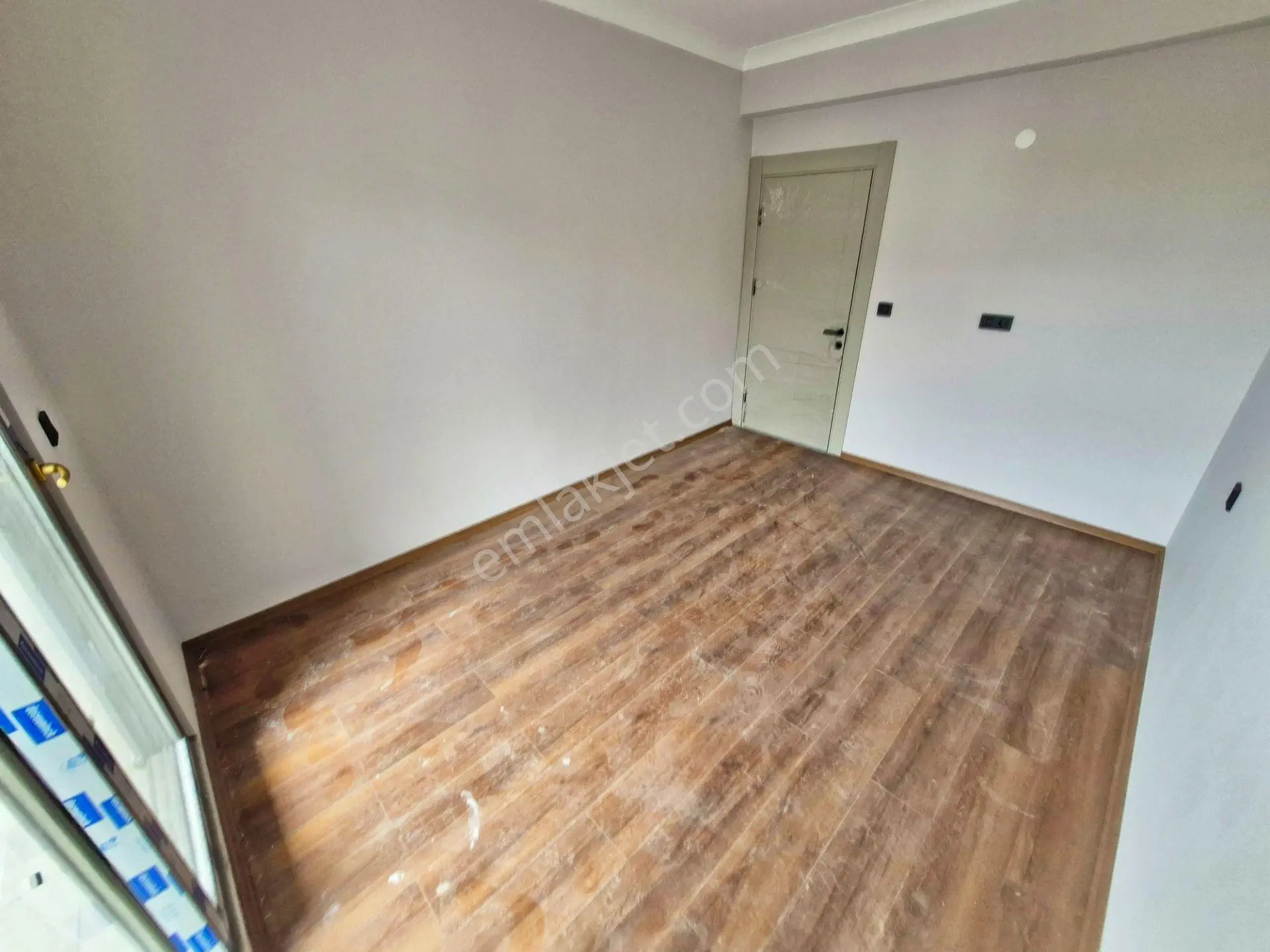 Aktif'ten Kadıköy'de Satılık Kapalı Otoparklı Arakat Doğalgazlı 1+1 Daire — fotoğraf 15