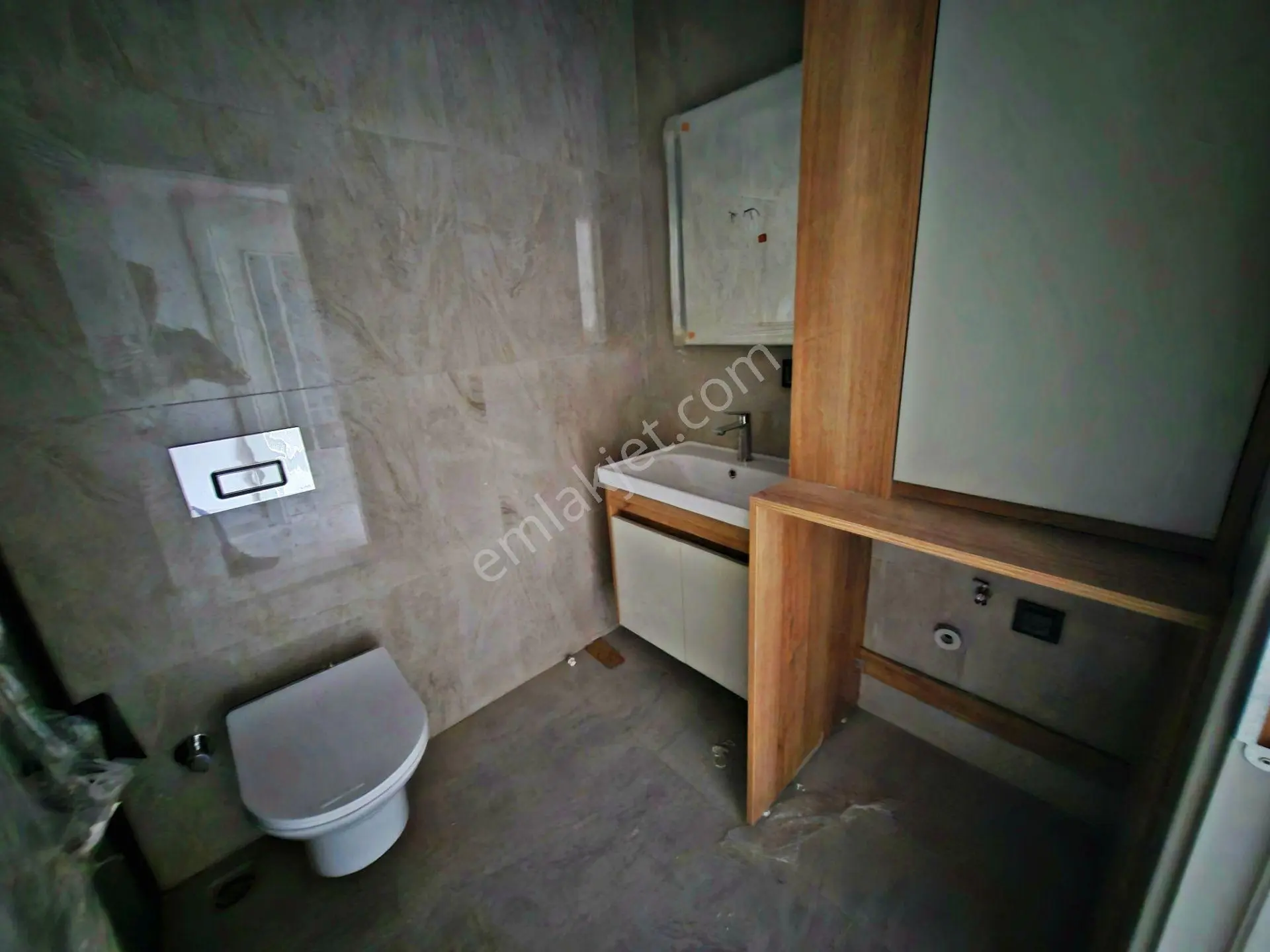 Aktif'ten Kadıköy'de Satılık Kapalı Otoparklı Arakat Doğalgazlı 1+1 Daire — fotoğraf 25