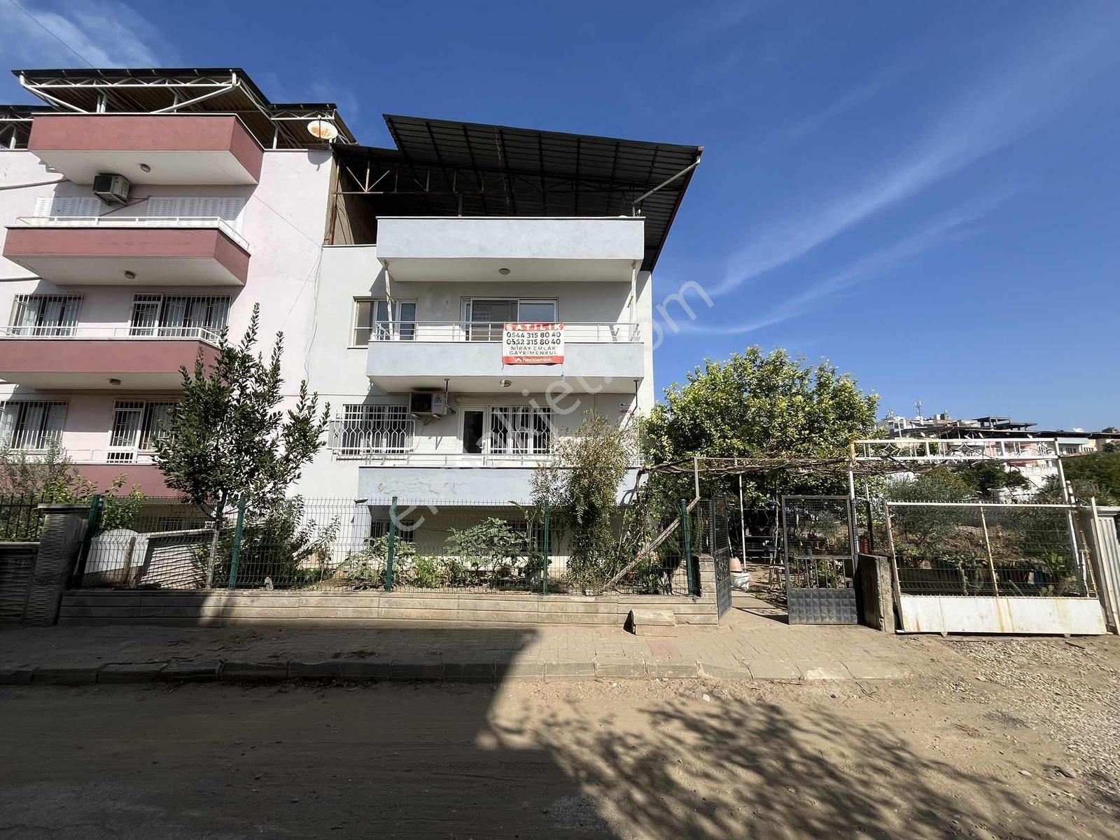 Miray Emlaktan Şirinevler Mahallesinde Satılık 3+1 Daire — fotoğraf 2
