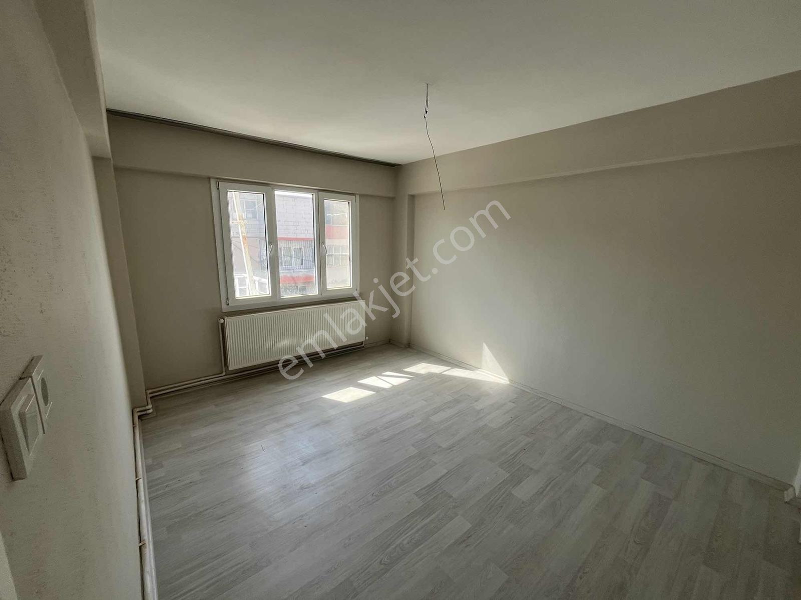 Miray Emlaktan Şirinevler Mahallesinde Satılık 3+1 Daire — fotoğraf 11