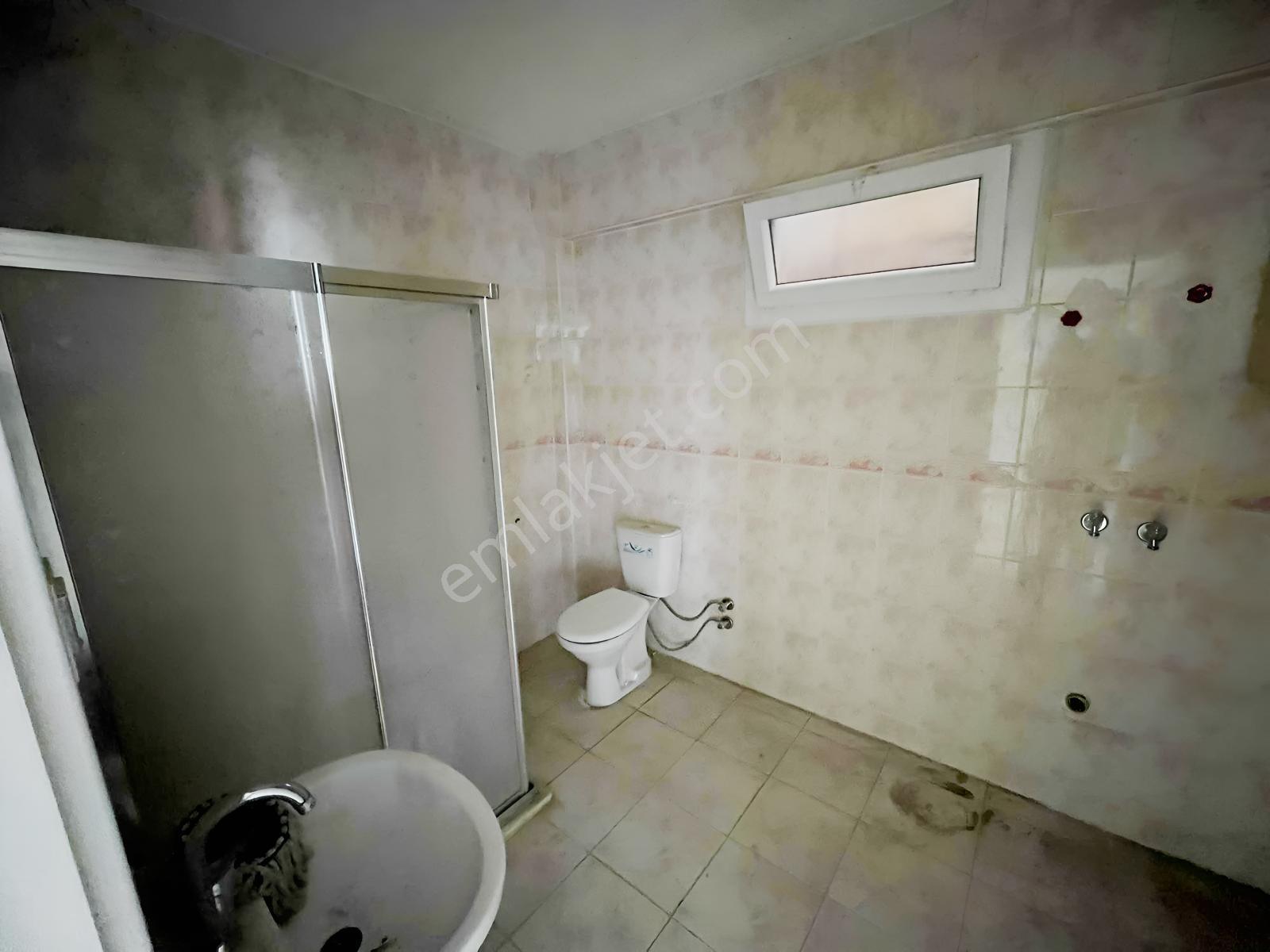 Miray Emlaktan Şirinevler Mahallesinde Satılık 3+1 Daire — fotoğraf 15