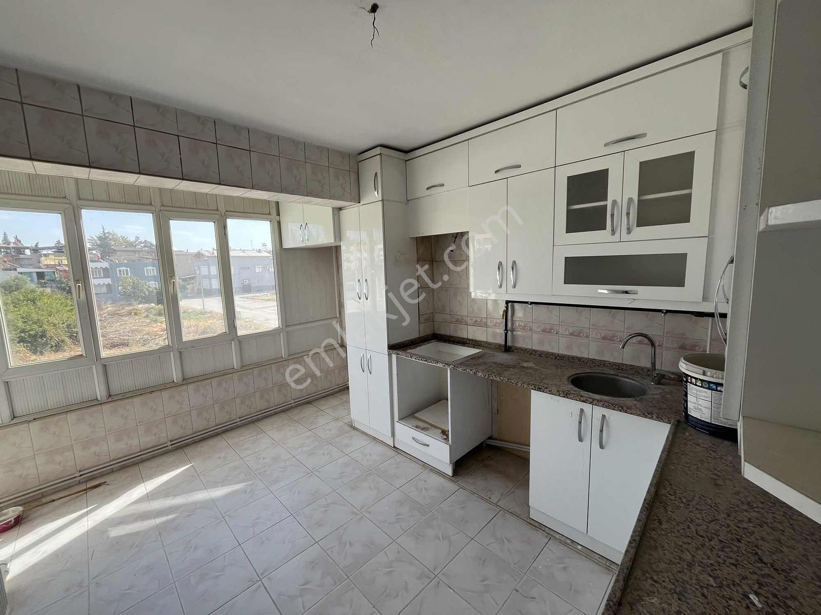 Miray Emlaktan Şirinevler Mahallesinde Satılık 3+1 Daire — fotoğraf 18