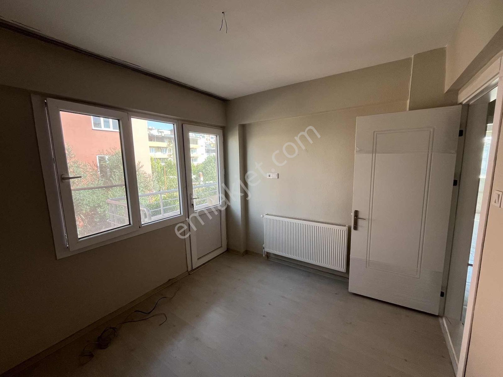 Miray Emlaktan Şirinevler Mahallesinde Satılık 3+1 Daire — fotoğraf 28