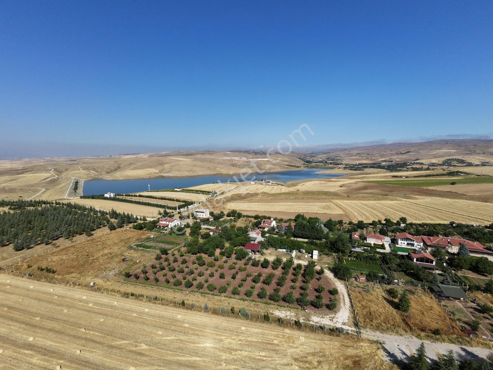 Rw Lıfe // Eğriöz'de Keskin Sınırı Ana Yola Cepheli Arazi — fotoğraf 25