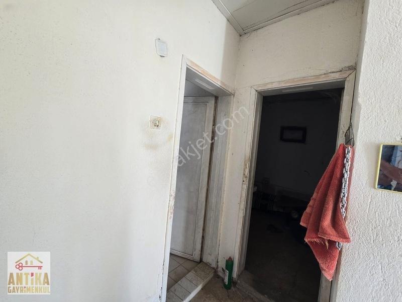 Antika Gayrimenkul'den 675 M2 Satılık Bahçeli Müstakil Ev — fotoğraf 16