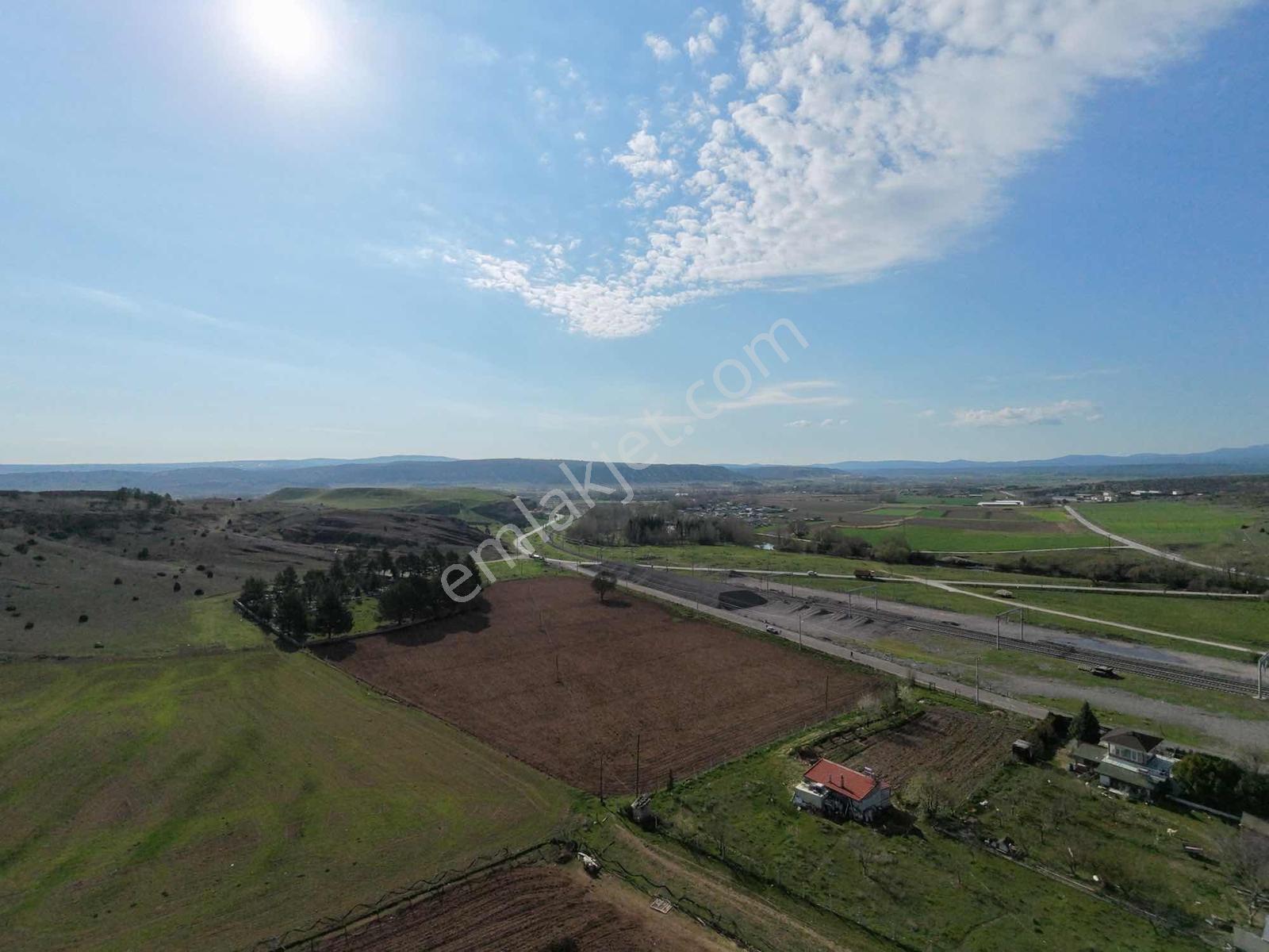 Rw Lıfe // Tepebaşı Gökçekısıkta Satılık Tarla — fotoğraf 20