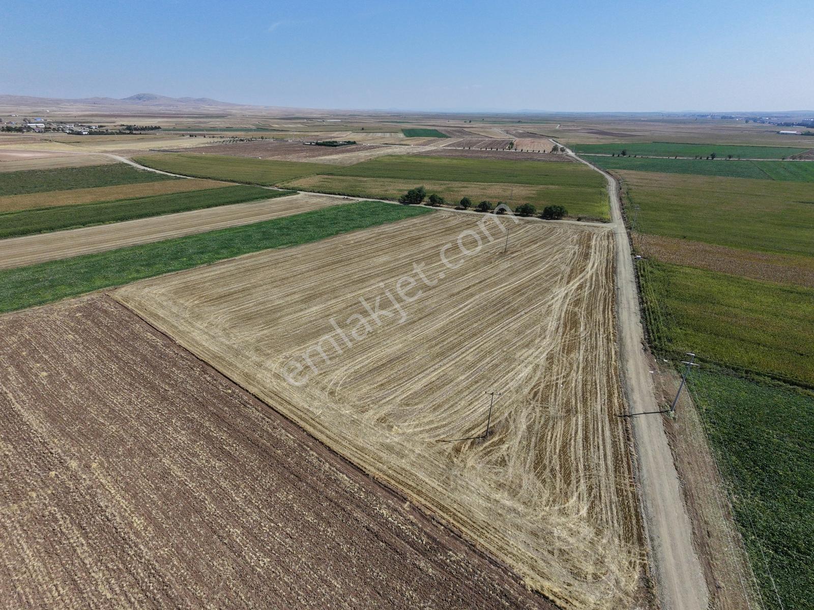 Rw Lıfe // Türkmentokat Mahallesinde Satılık Tarla — fotoğraf 2