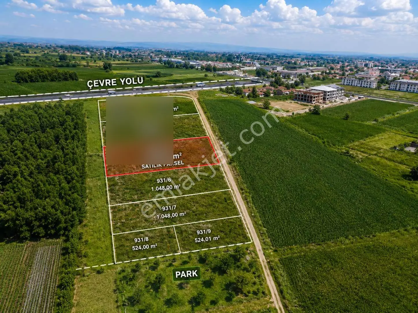 Akyazı Ömerciklerde %35 Konut İmarlı Yola Yakın 1048 Mt Arsa — fotoğraf 4