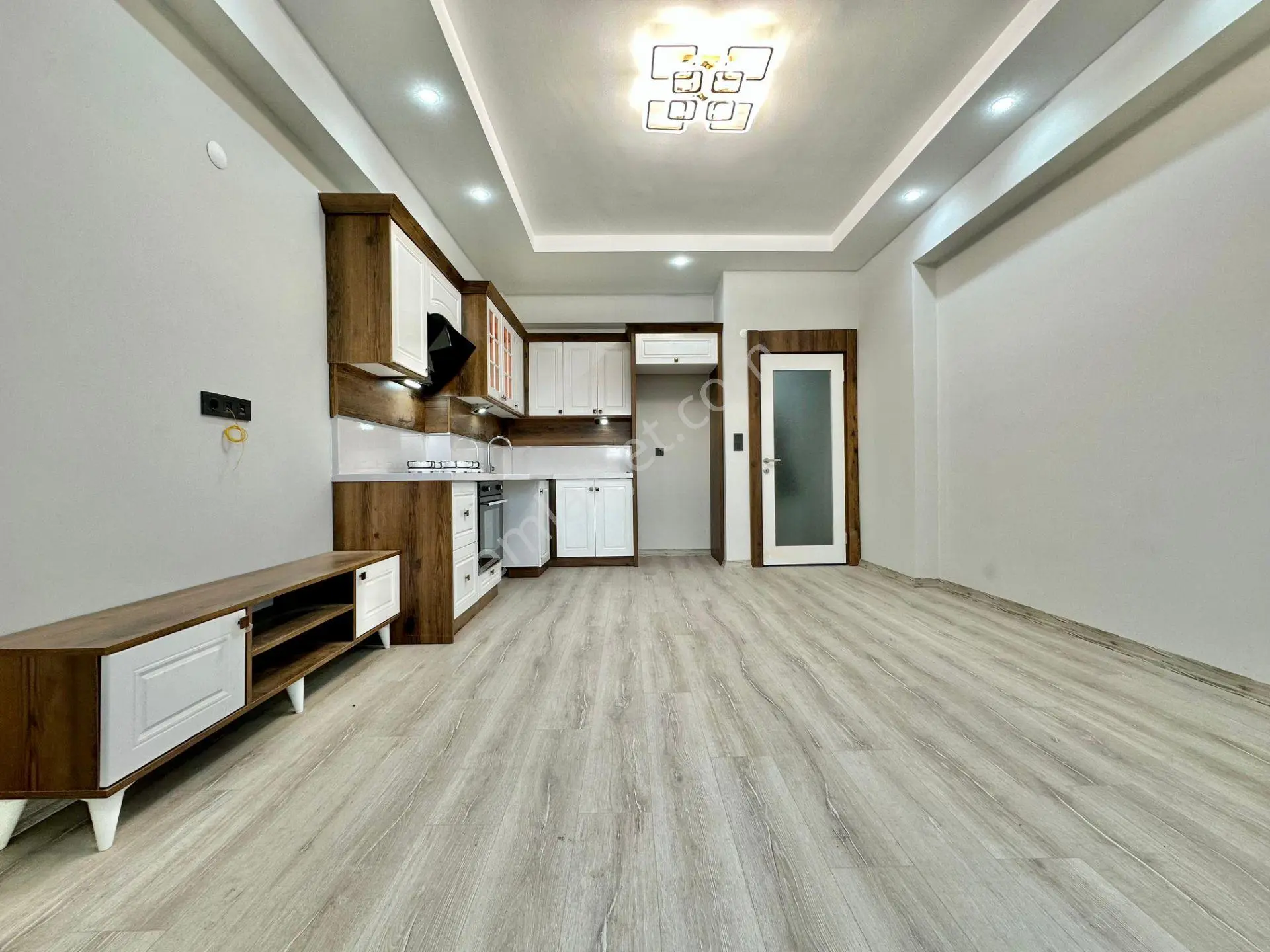 ꧁ay Emlaktan꧂oksijen Deposu Zeytinli'de Müstakil Tadında Bahçe Kullanımlı Kapalı Otoparklı 2+1 Daire — fotoğraf 8