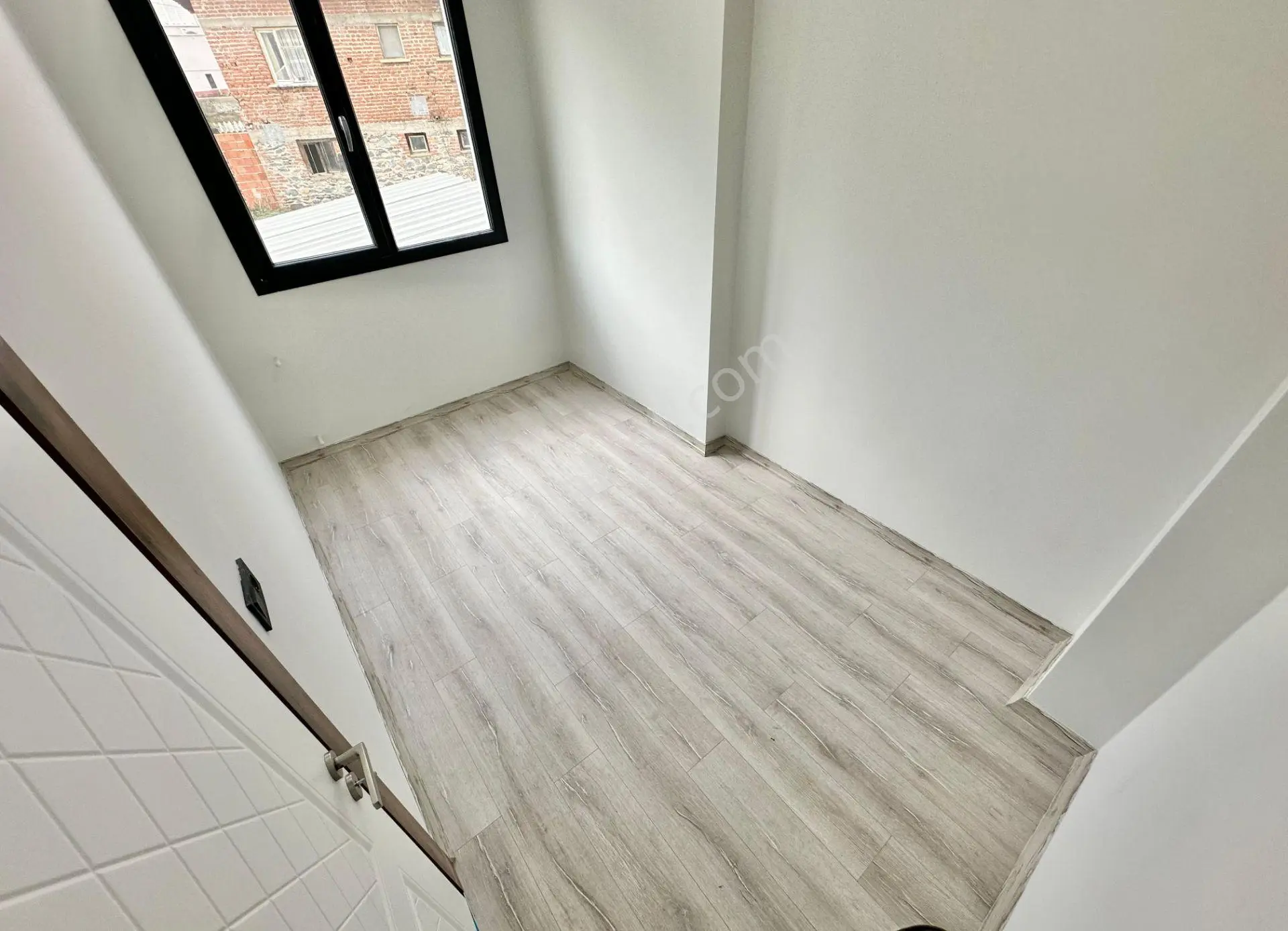 ꧁ay Emlaktan꧂oksijen Deposu Zeytinli'de Müstakil Tadında Bahçe Kullanımlı Kapalı Otoparklı 2+1 Daire — fotoğraf 25