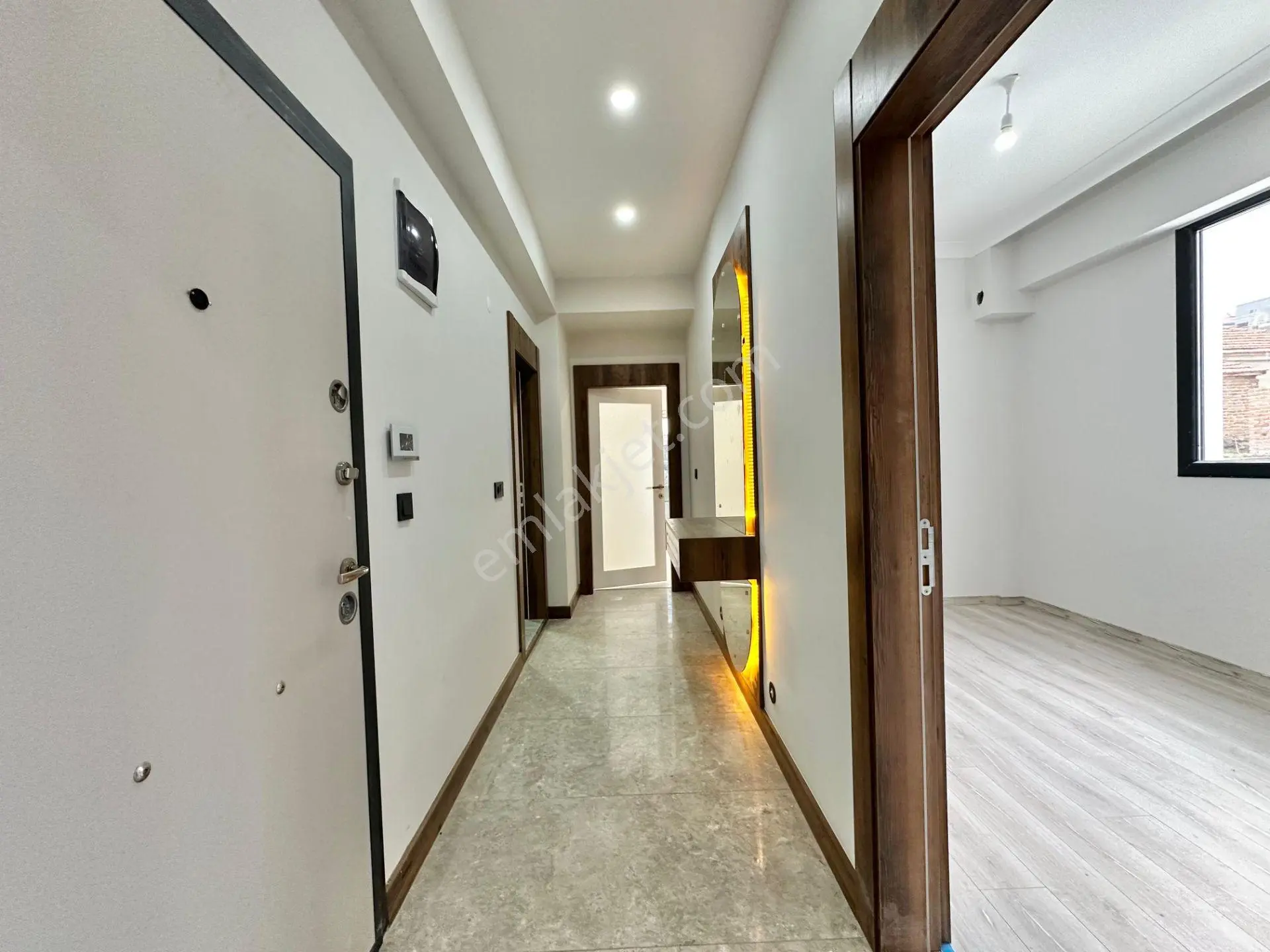 ꧁ay Emlaktan꧂oksijen Deposu Zeytinli'de Müstakil Tadında Bahçe Kullanımlı Kapalı Otoparklı 2+1 Daire — fotoğraf 26