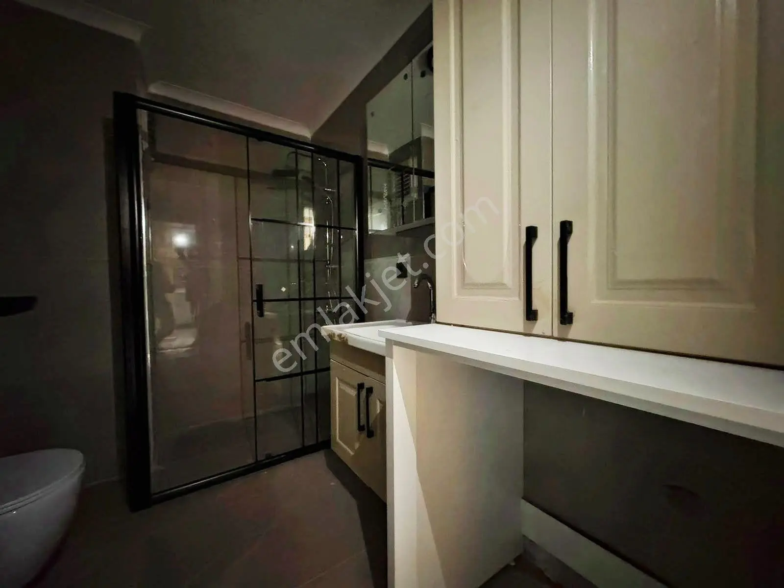 Aktif'ten Zeytinli'de Satılık Ön Cephe Doğa İle İç İçe Harika 1+1 Daire — fotoğraf 19