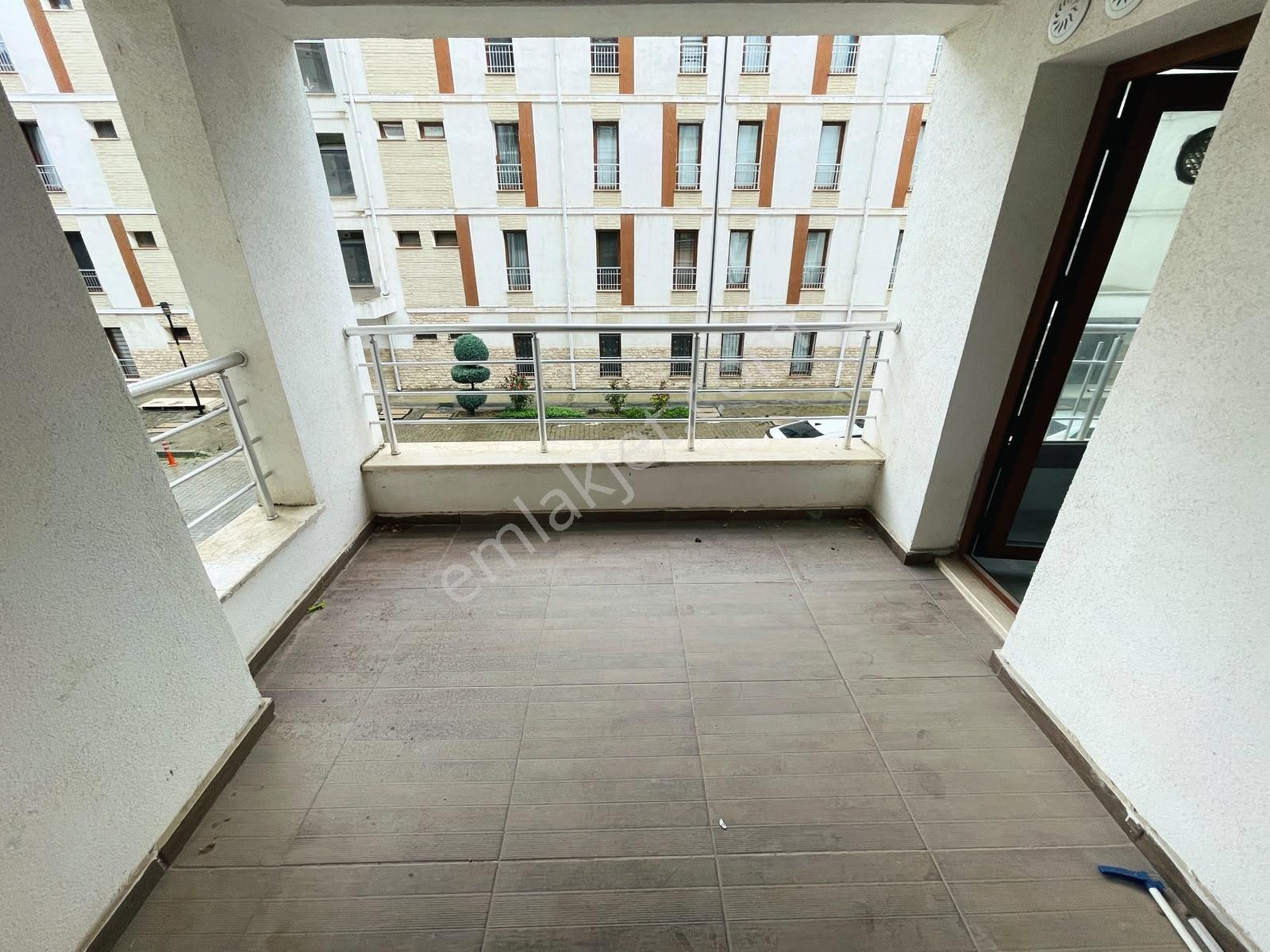 Özkan'dan Hastane Yanı Toki'de 5 Yaş 2+1 95 M² Satılık Daire — fotoğraf 8