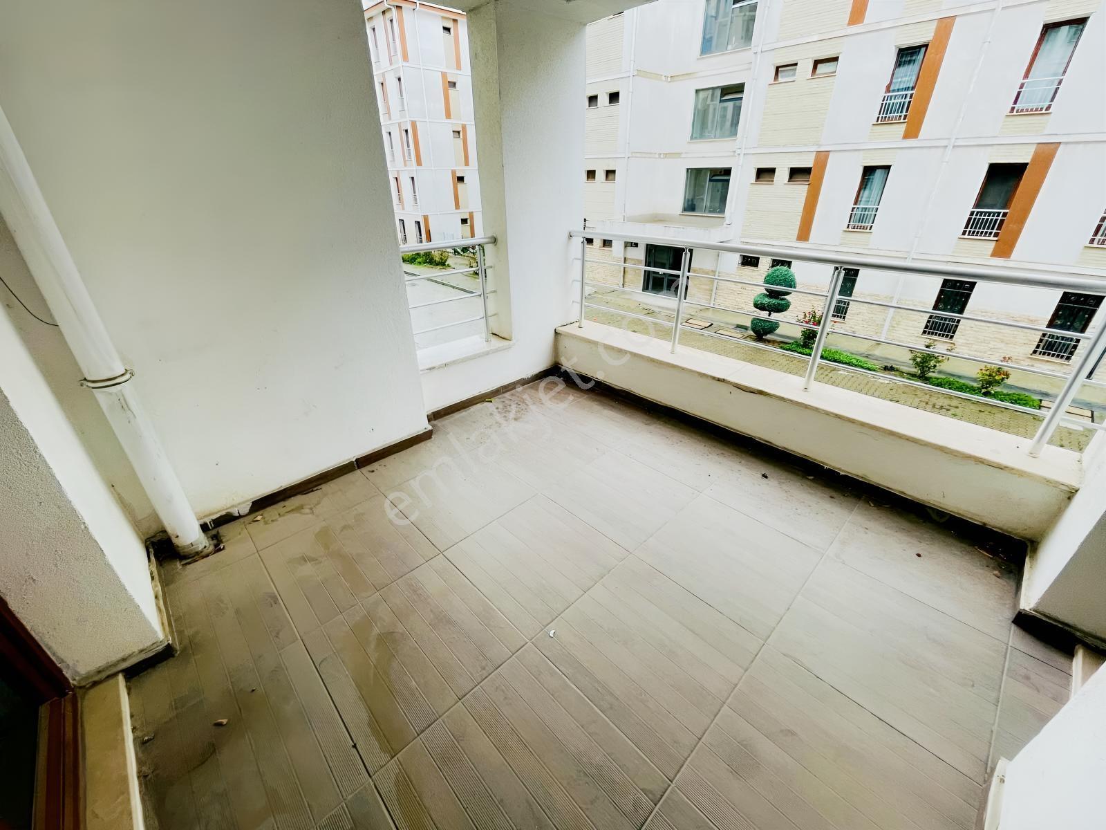 Özkan'dan Hastane Yanı Toki'de 5 Yaş 2+1 95 M² Satılık Daire — fotoğraf 9