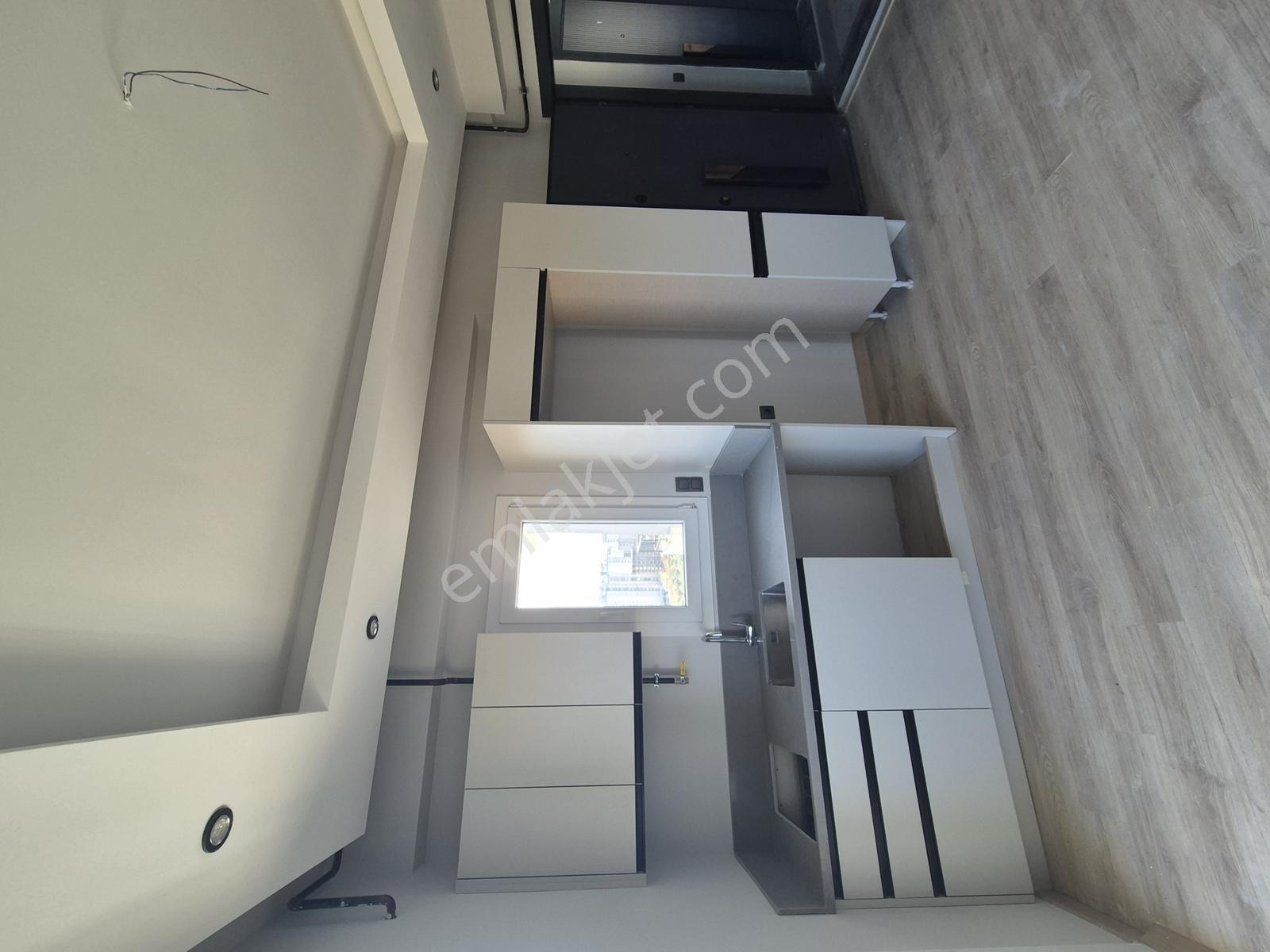 Ertuğrulgazi'de 1+1 Yeni Bina 7/24 Güvenlikli Site İçi Satılık — fotoğraf 5