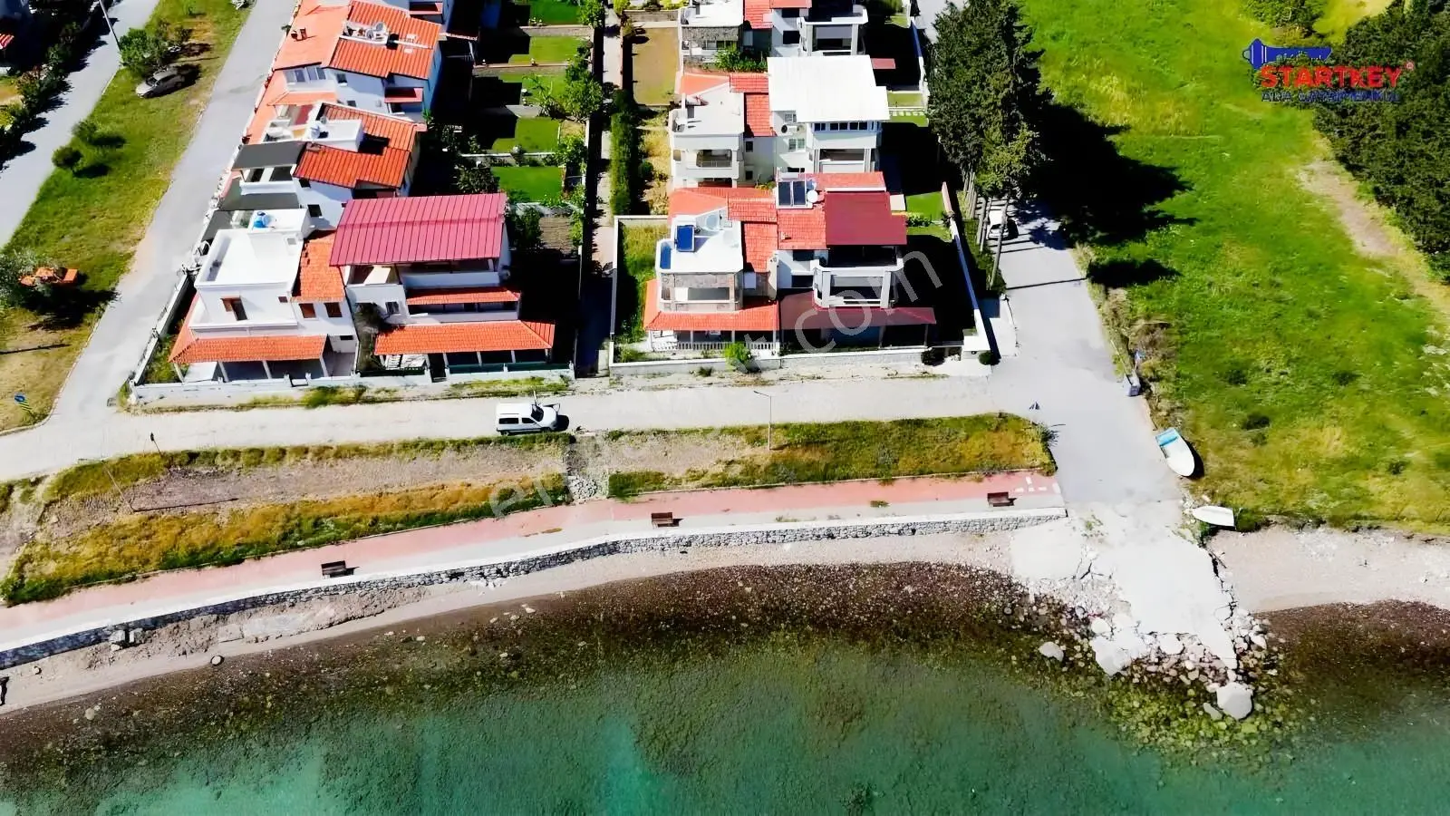 Mordoğan Manal'da Denize Sıfır 3+1 Özel Mülk — fotoğraf 4