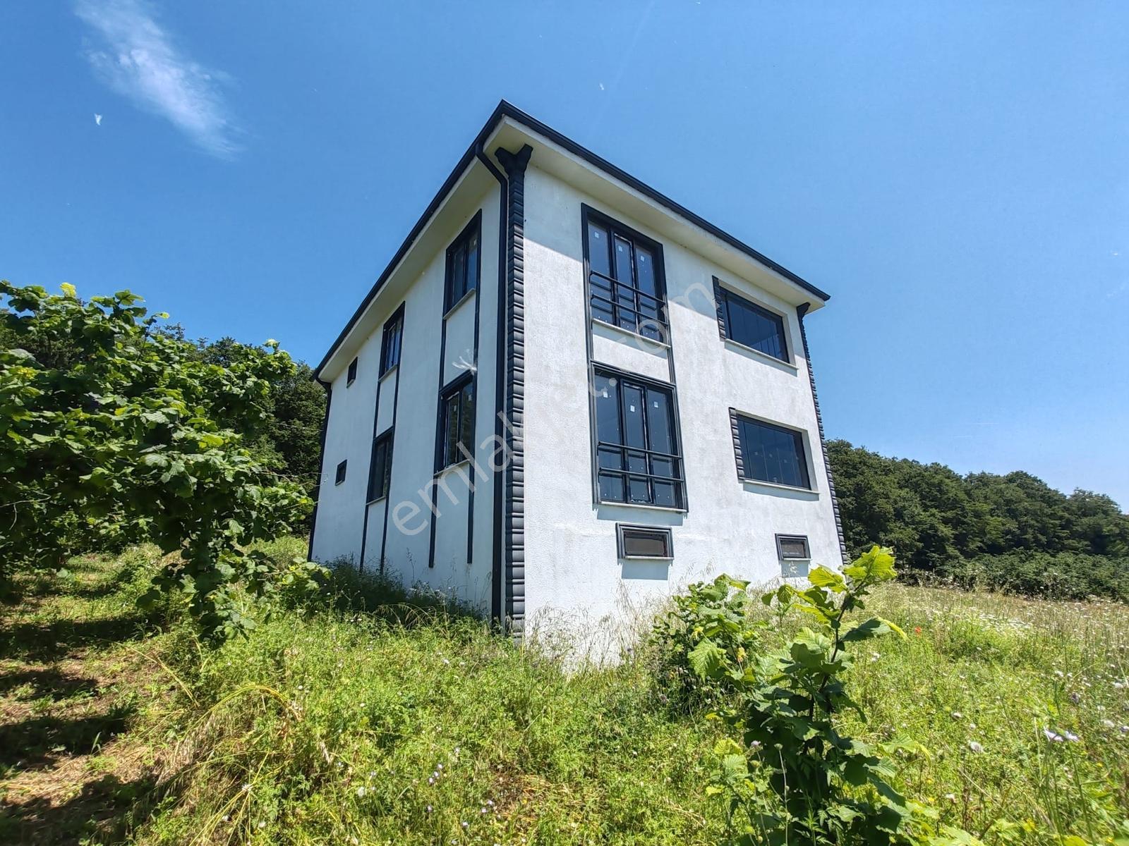 Kandıra Döngelli De 220 M2. ( 5+1 ) Dublex Müstakil Ev