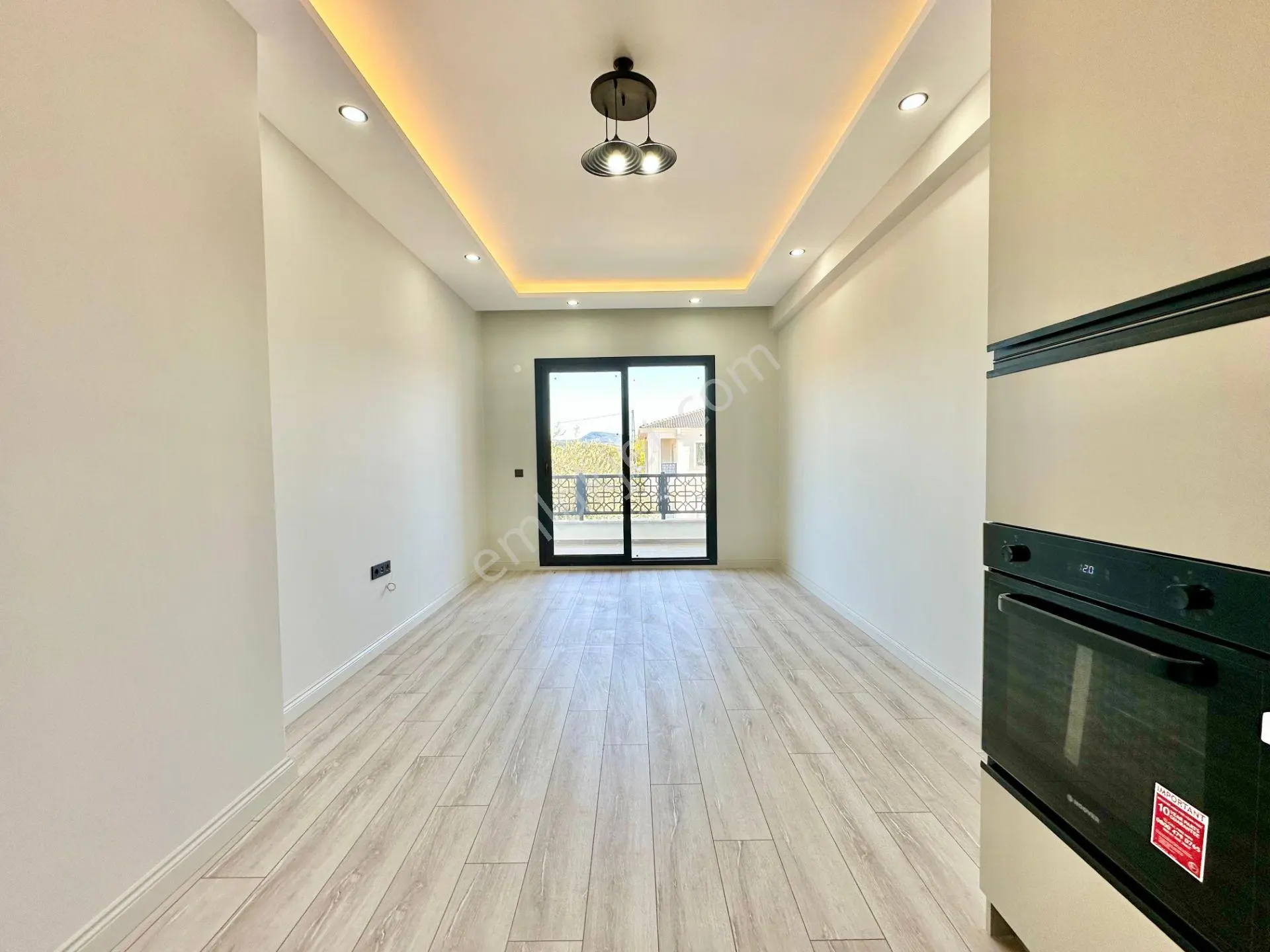 ꧁ Ay Emlaktan꧂güre'de Lüks Sitede Kuş Çıvıltılarıyla Huzur Bulacağınız Satılık 1+1 Şık Daire — fotoğraf 6