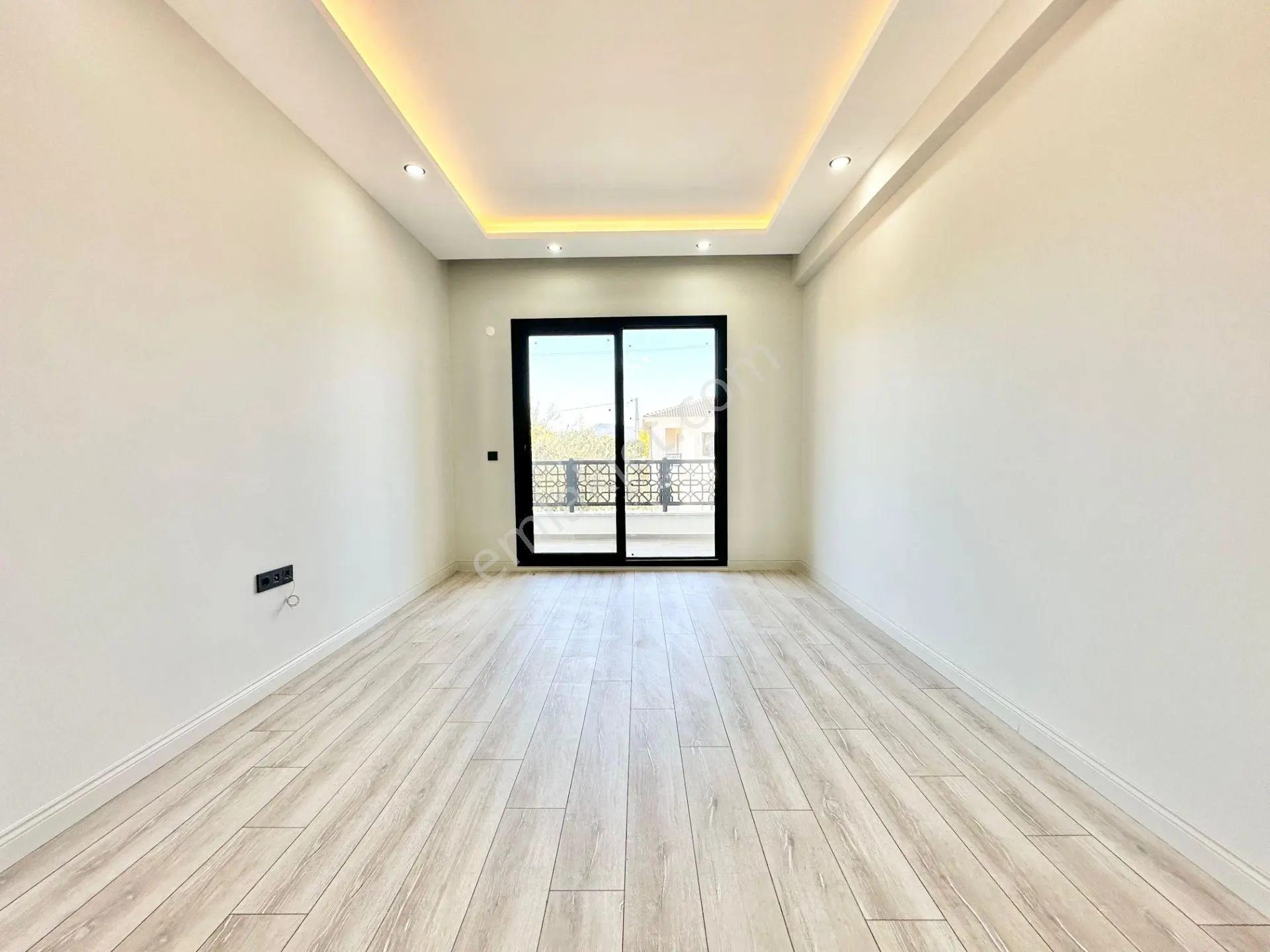 ꧁ Ay Emlaktan꧂güre'de Lüks Sitede Kuş Çıvıltılarıyla Huzur Bulacağınız Satılık 1+1 Şık Daire — fotoğraf 8
