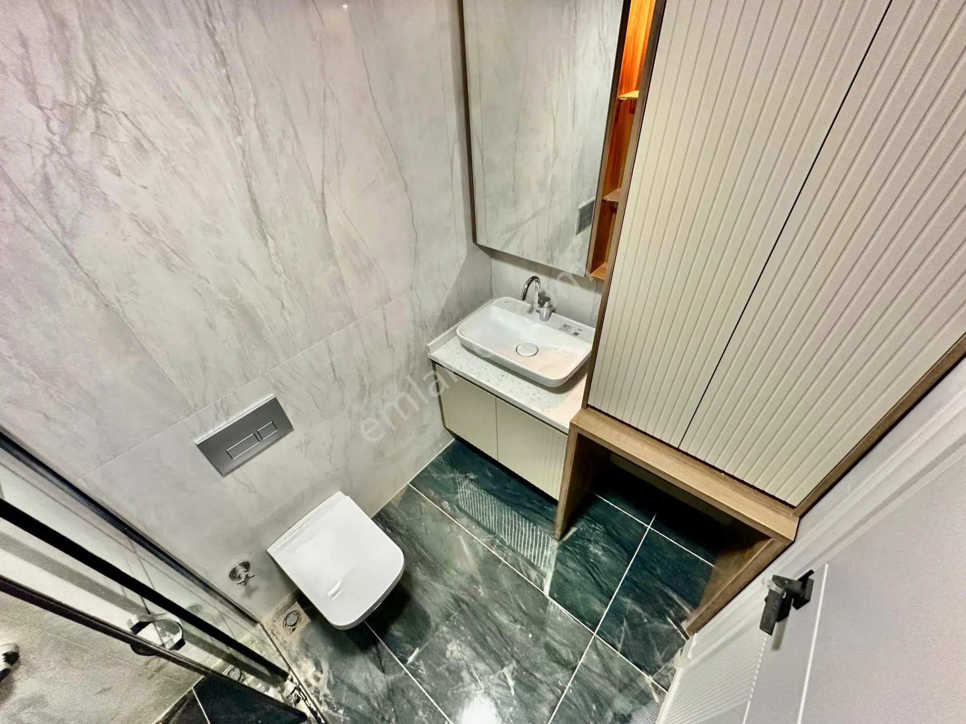 ꧁ Ay Emlaktan꧂güre'de Lüks Sitede Kuş Çıvıltılarıyla Huzur Bulacağınız Satılık 1+1 Şık Daire — fotoğraf 15