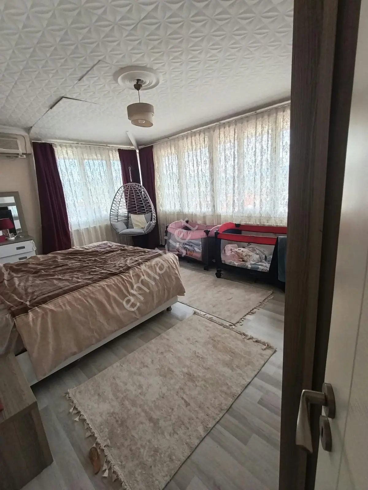 Oflaz Emlaktan Satılık 3+1 Daire — fotoğraf 6
