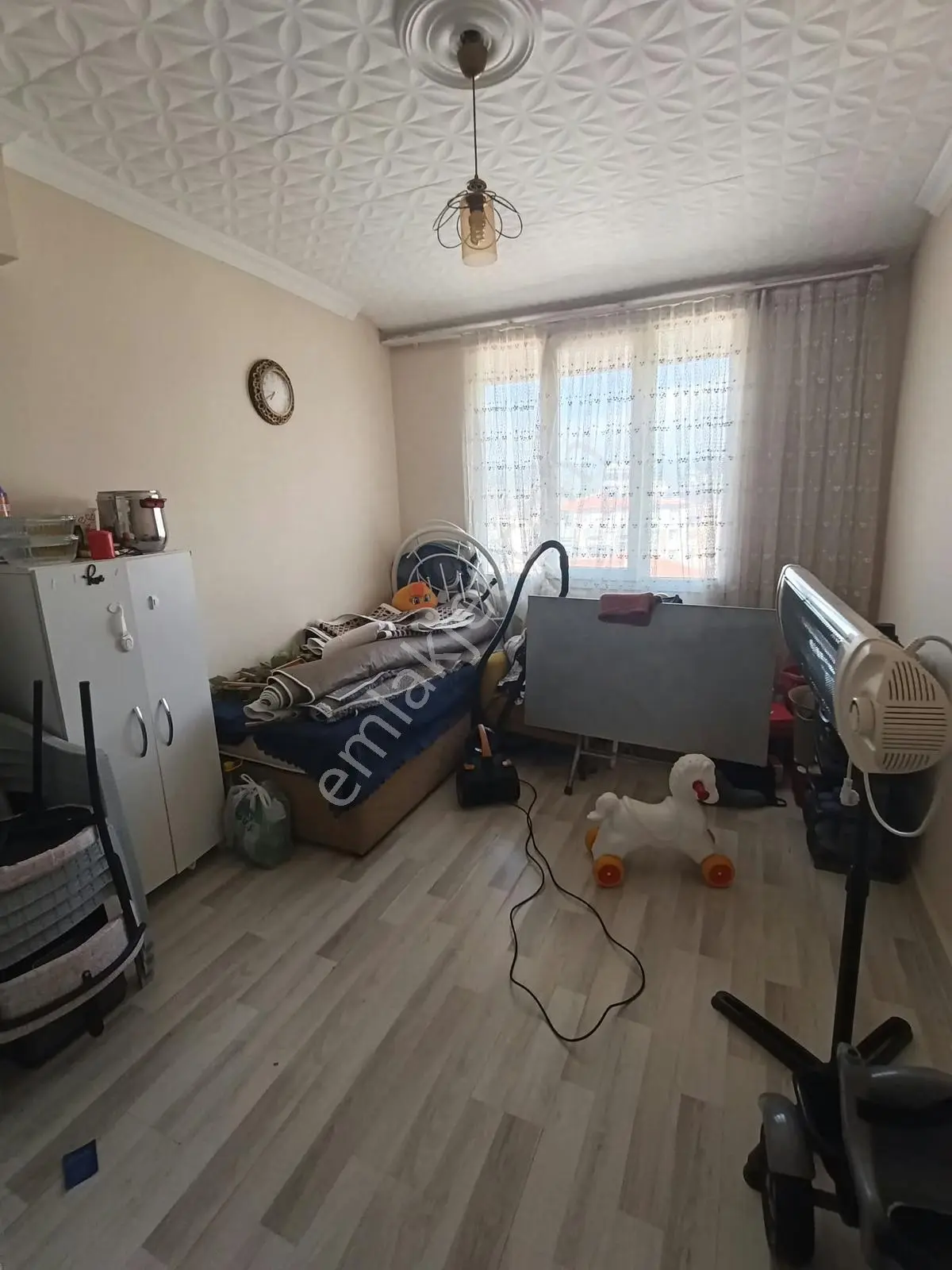 Oflaz Emlaktan Satılık 3+1 Daire — fotoğraf 16