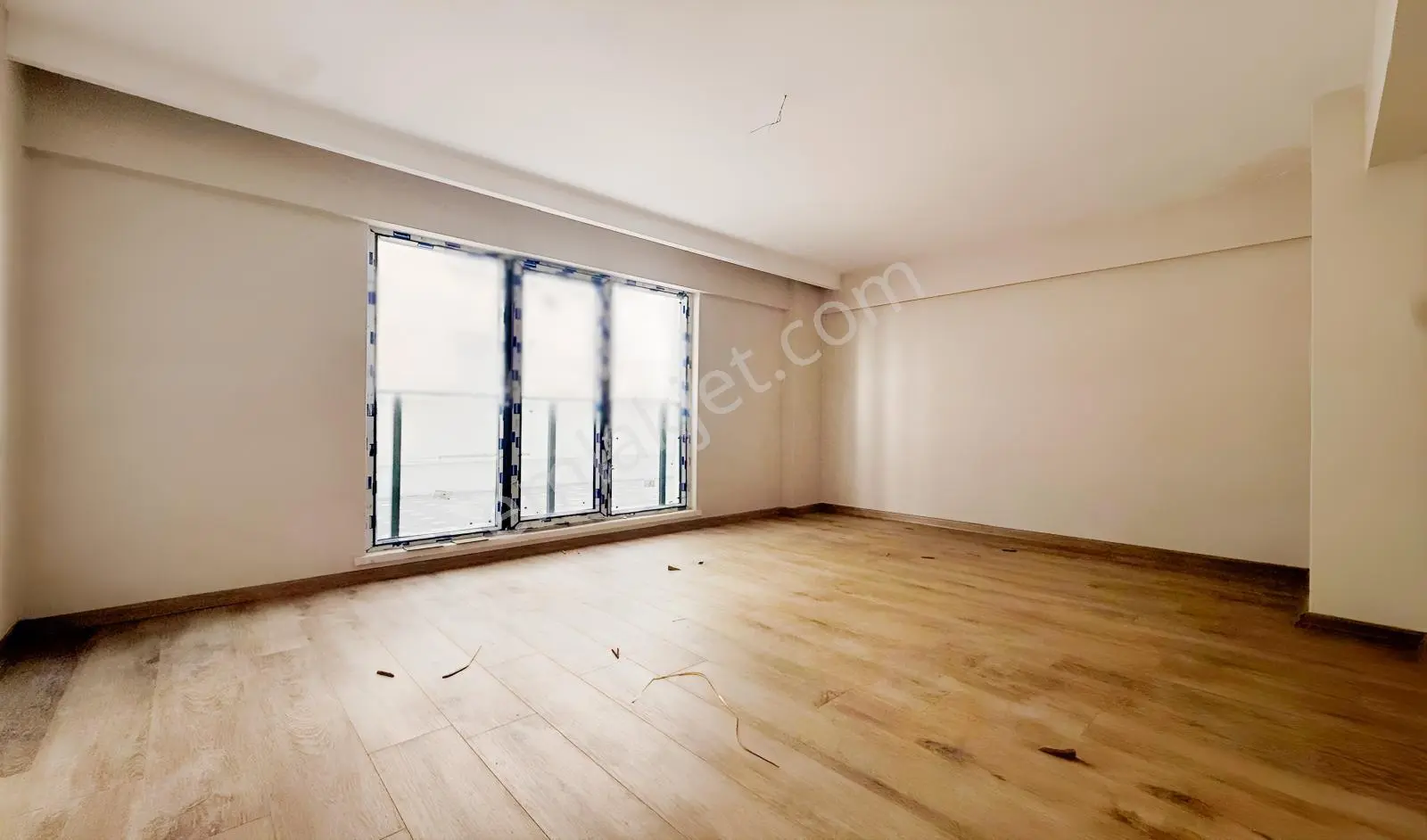 Vadi'den Hisarda Yeni Binada Modern Tasarımlı 2+0! — fotoğraf 21
