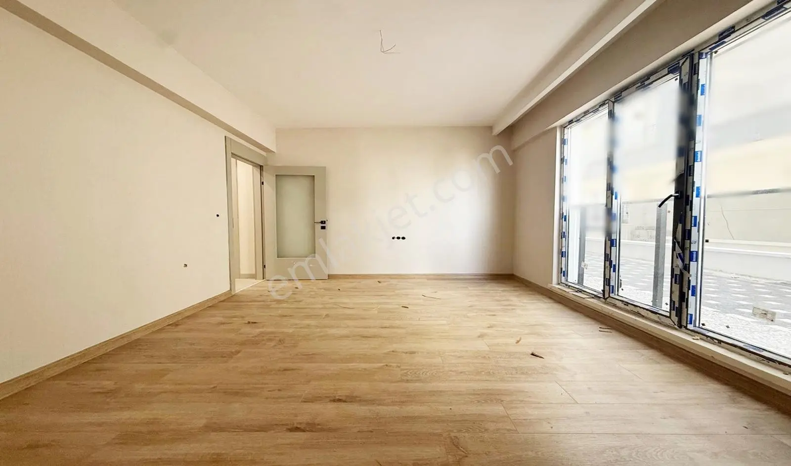 Vadi'den Hisarda Yeni Binada Modern Tasarımlı 2+0! — fotoğraf 22