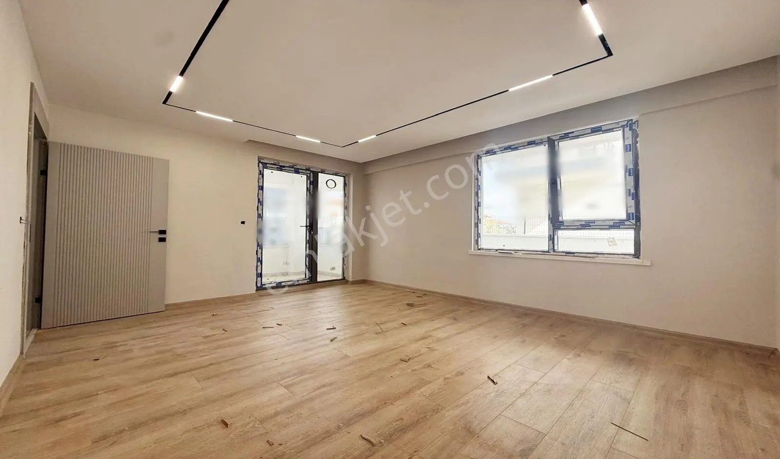 Vadi'den Hisarda Yeni Binada Modern Tasarımlı 2+0! — fotoğraf 25