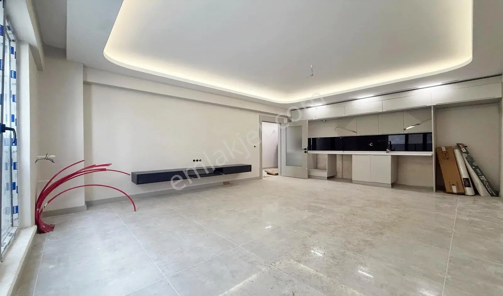 Vadi'den Hisarda Yeni Binada Modern Tasarımlı 2+0! — fotoğraf 30