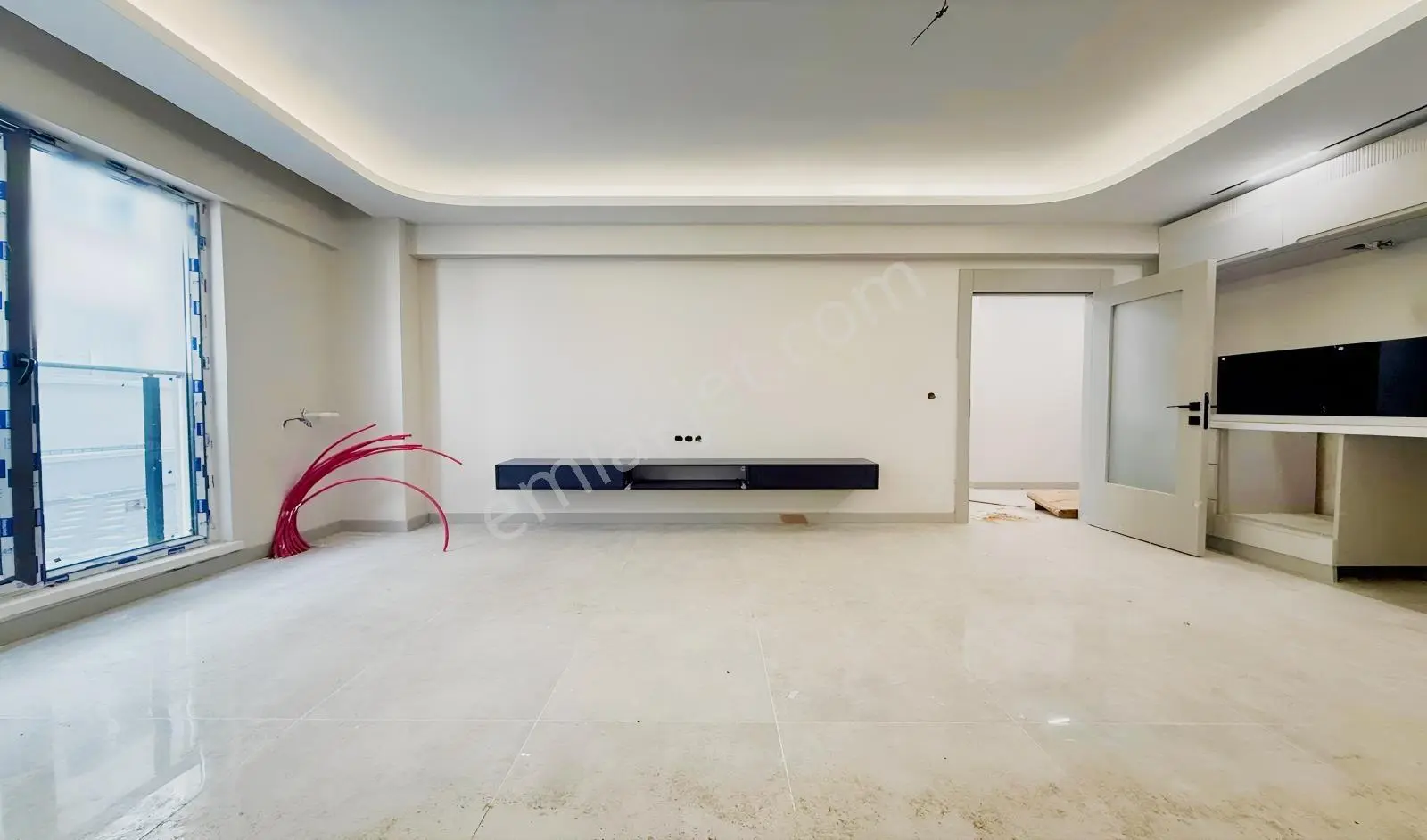 Vadi'den Hisarda Yeni Binada Modern Tasarımlı 2+0! — fotoğraf 31