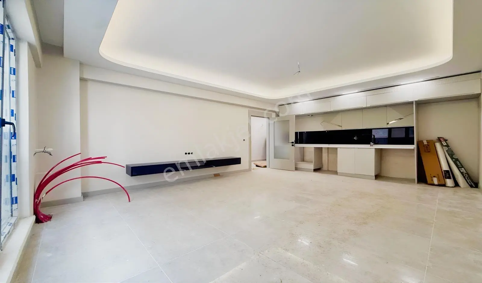 Vadi'den Hisarda Yeni Binada Modern Tasarımlı 2+0! — fotoğraf 35